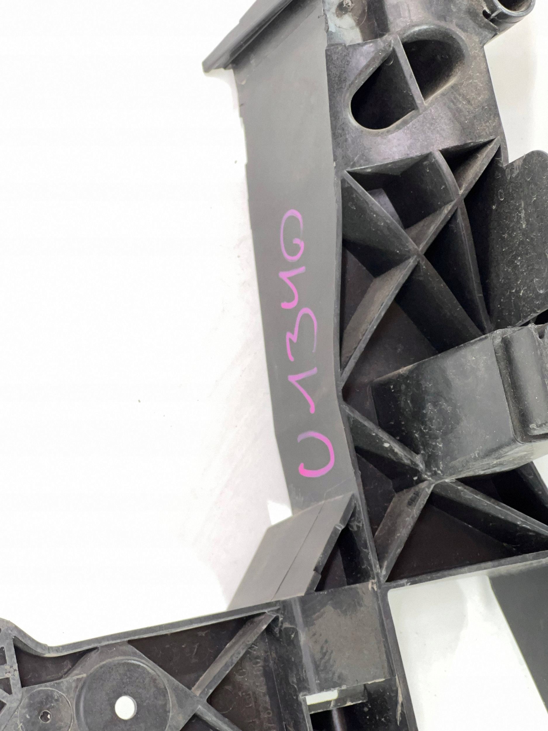 OEM A2476224500 Right Headlight Mounting Bracket image 6
