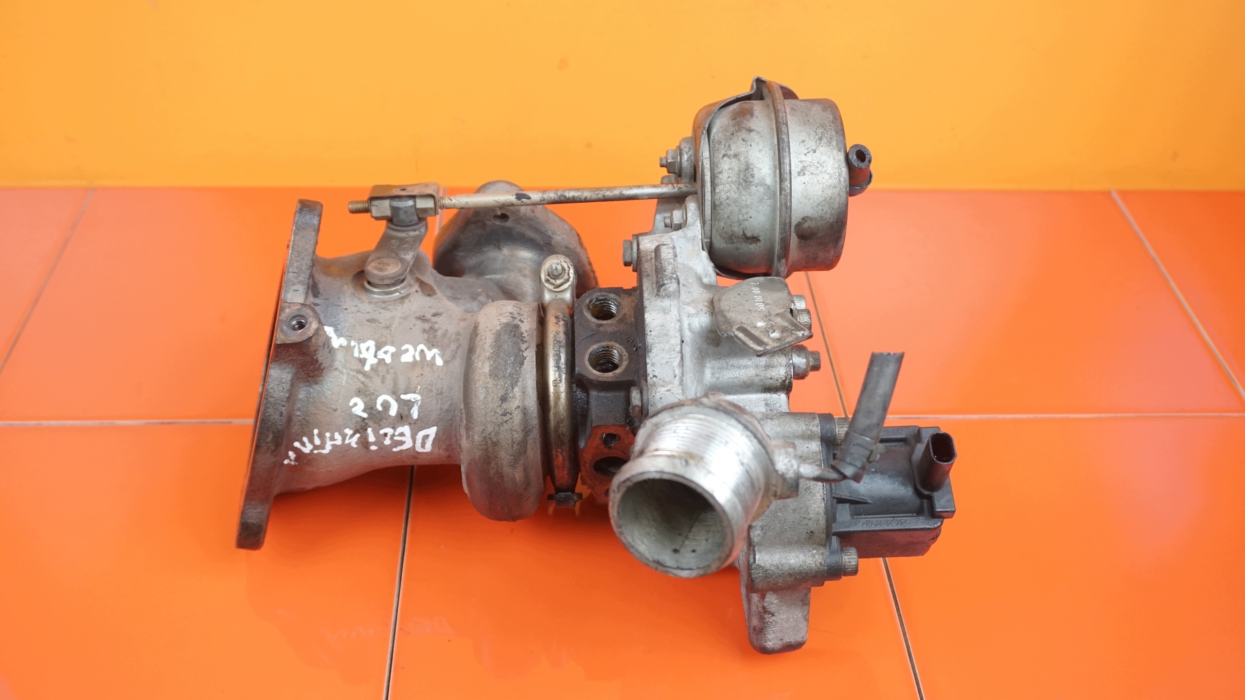Turbo Ford Mondeo MK4 OEM CJ5G-6K682-DC Usado image 4