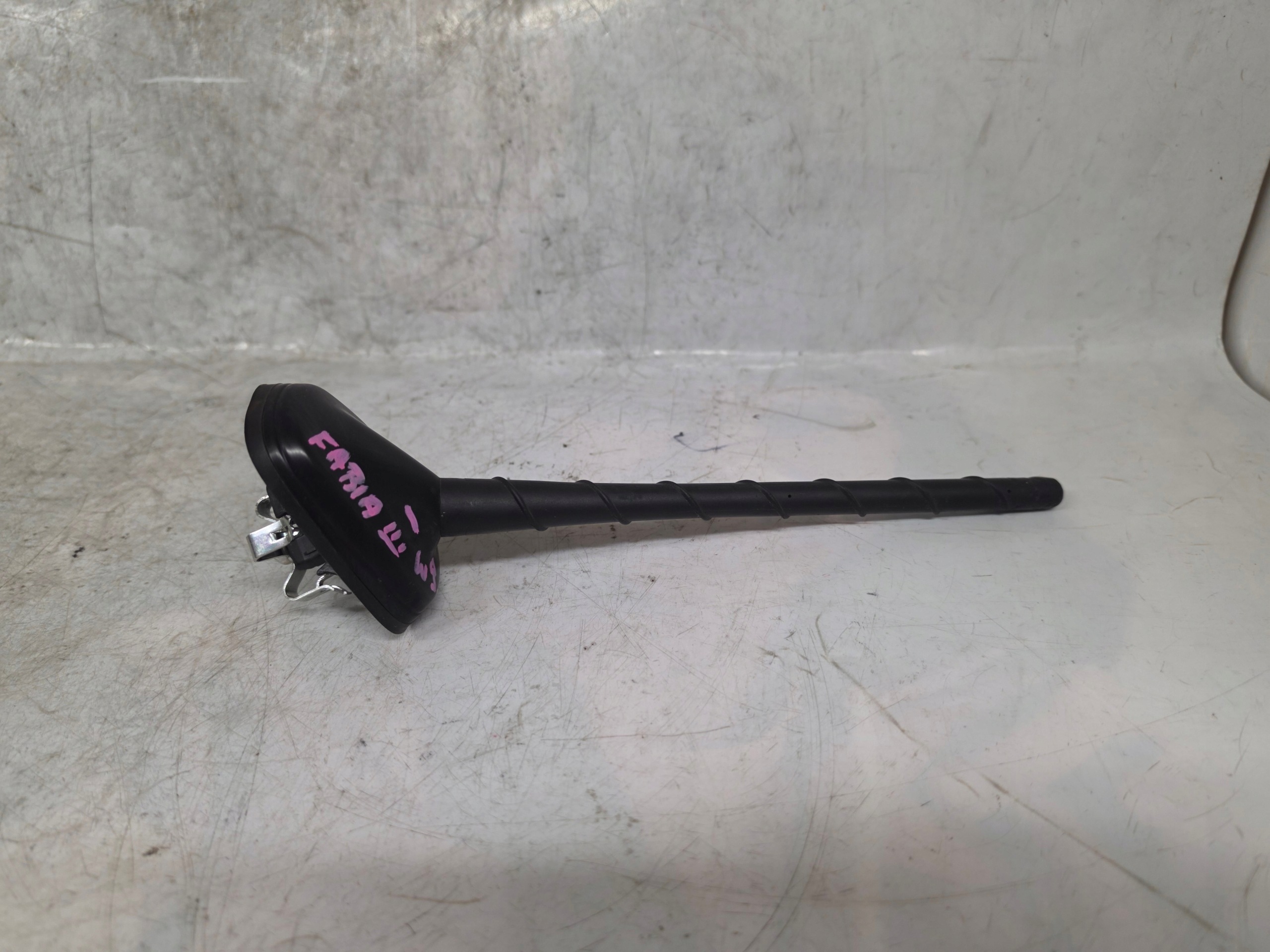 Dachantenne Skoda Rapid 6C0035501A image 3