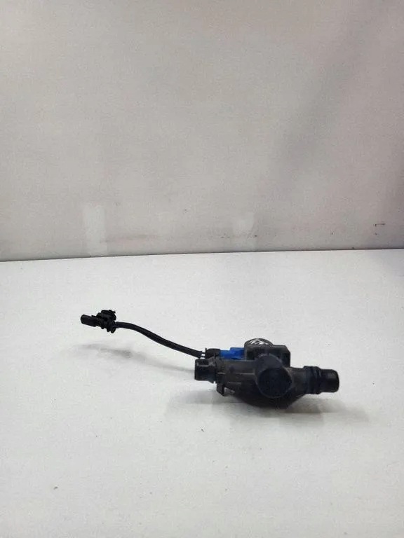 Kühlmittelsteuerventil Peugeot 208 OEM 9839741280