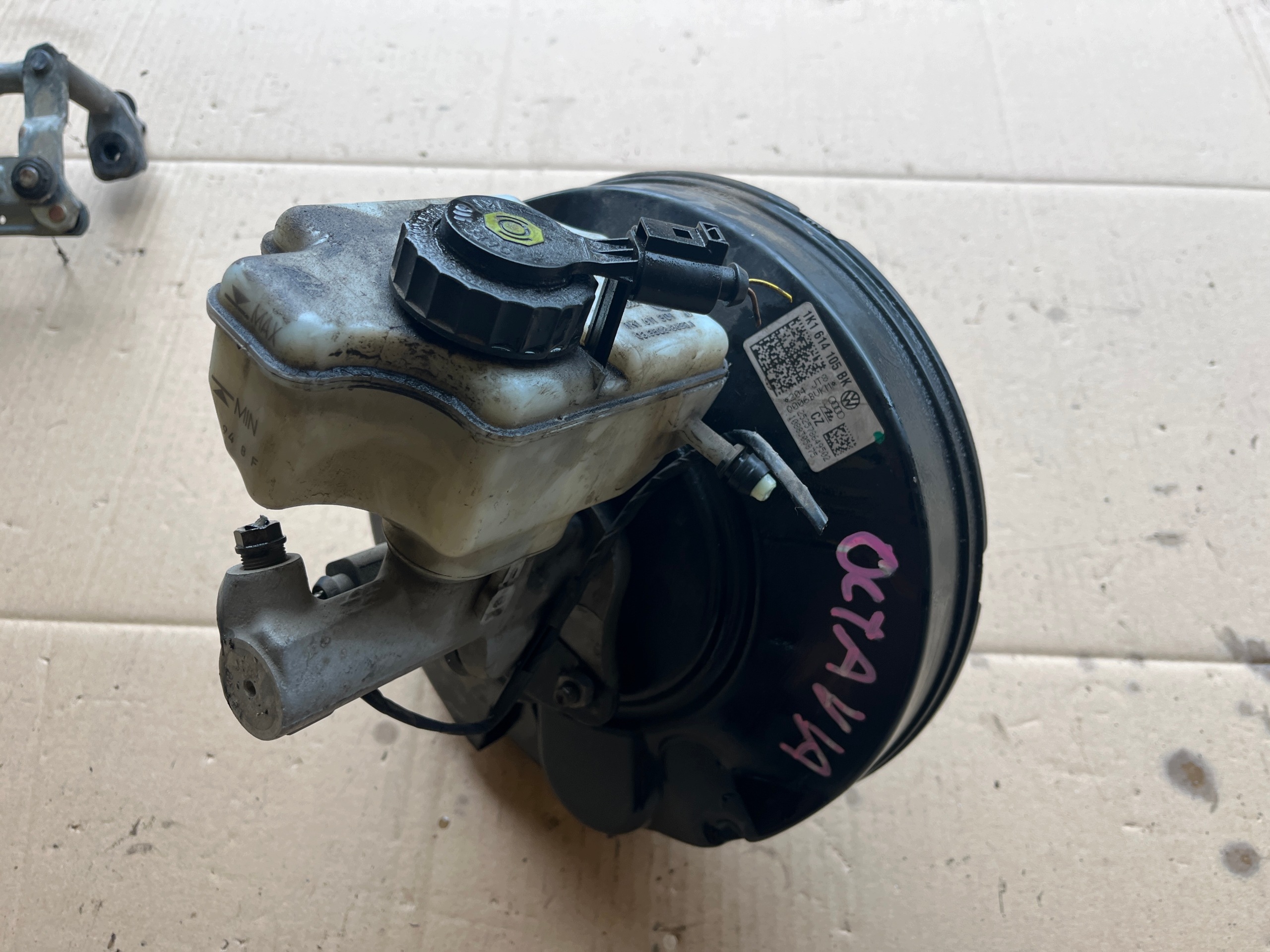 Audi A3 S3 8P Remservopomp OEM 1K1614105BK image 2