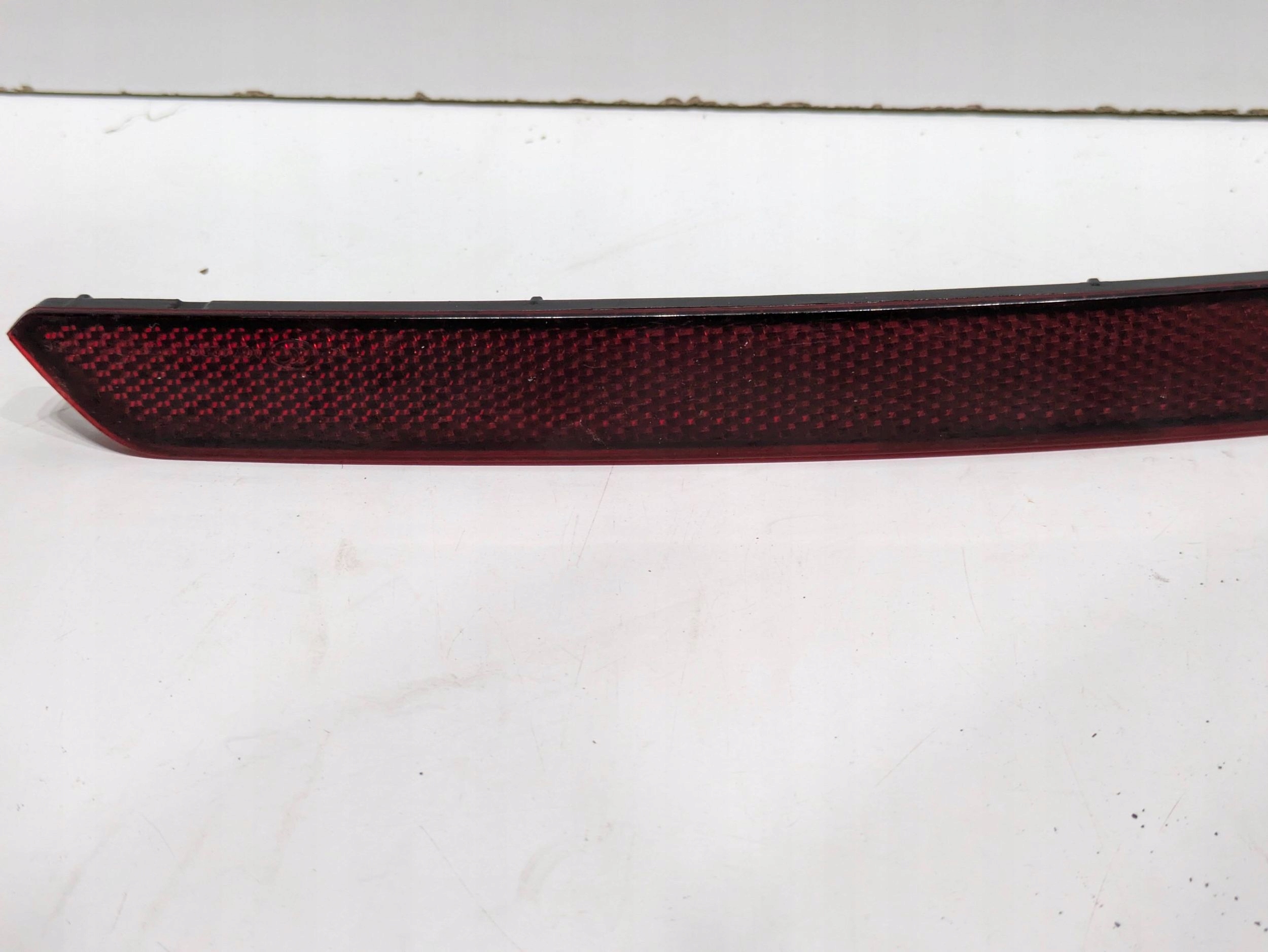 OEM 5NA945103 5NA945105A Takapuskurin heijastin vasen