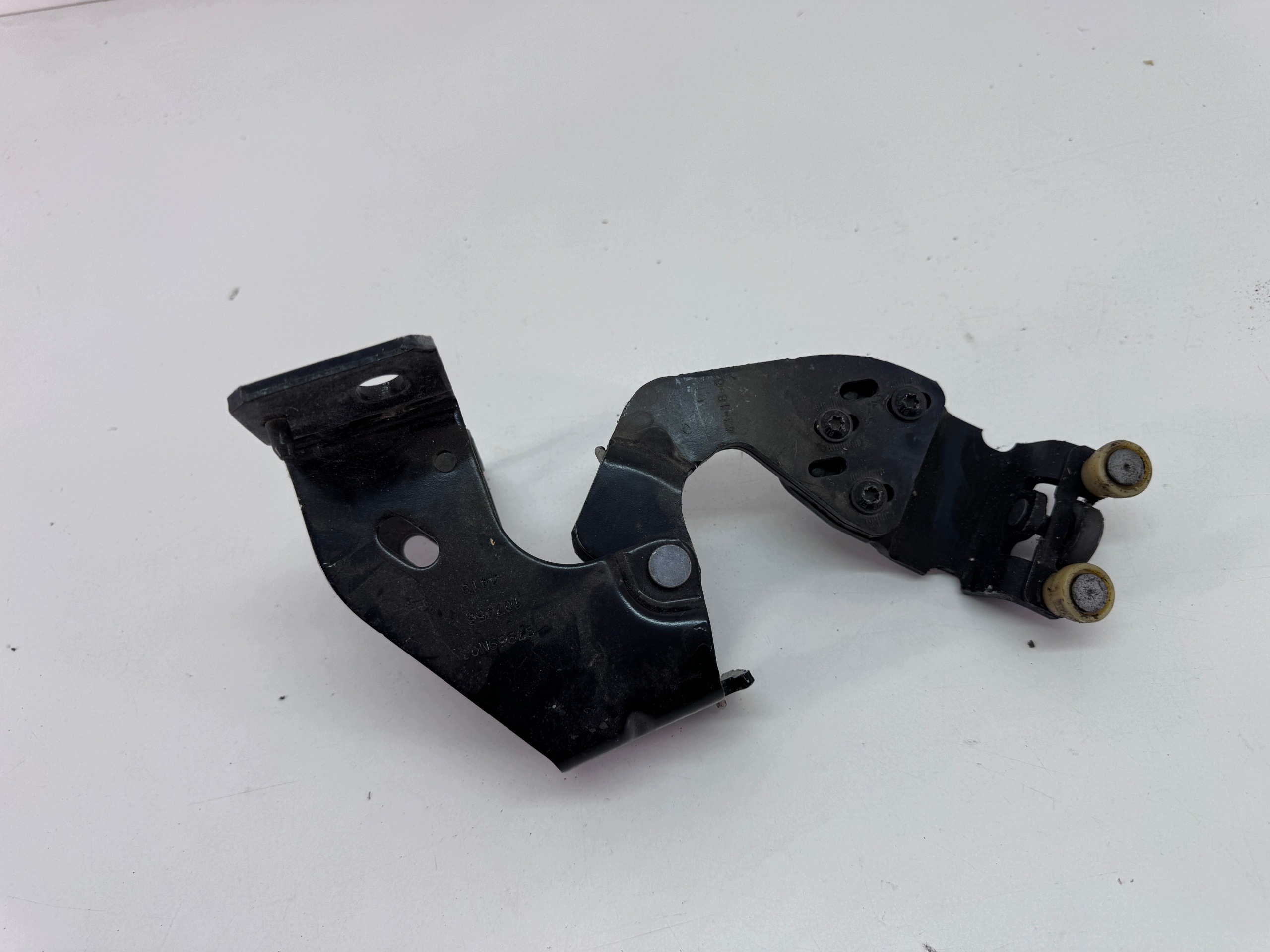 Liukuoven rulla OEM 9808074880 Toyota ProAce II:lle