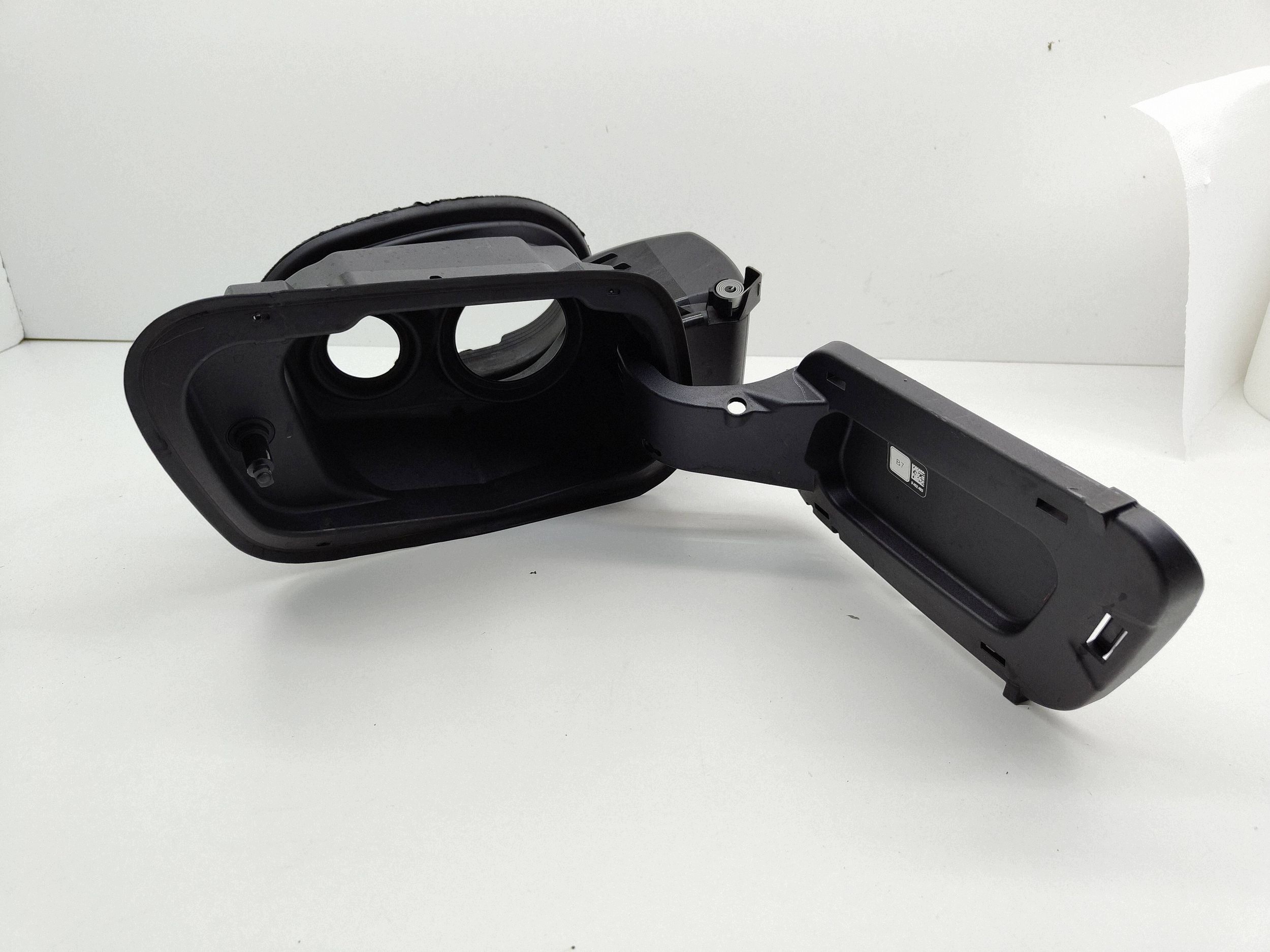 Tankklappe OEM 7440019 für BMW X6 G06 2025 image 2