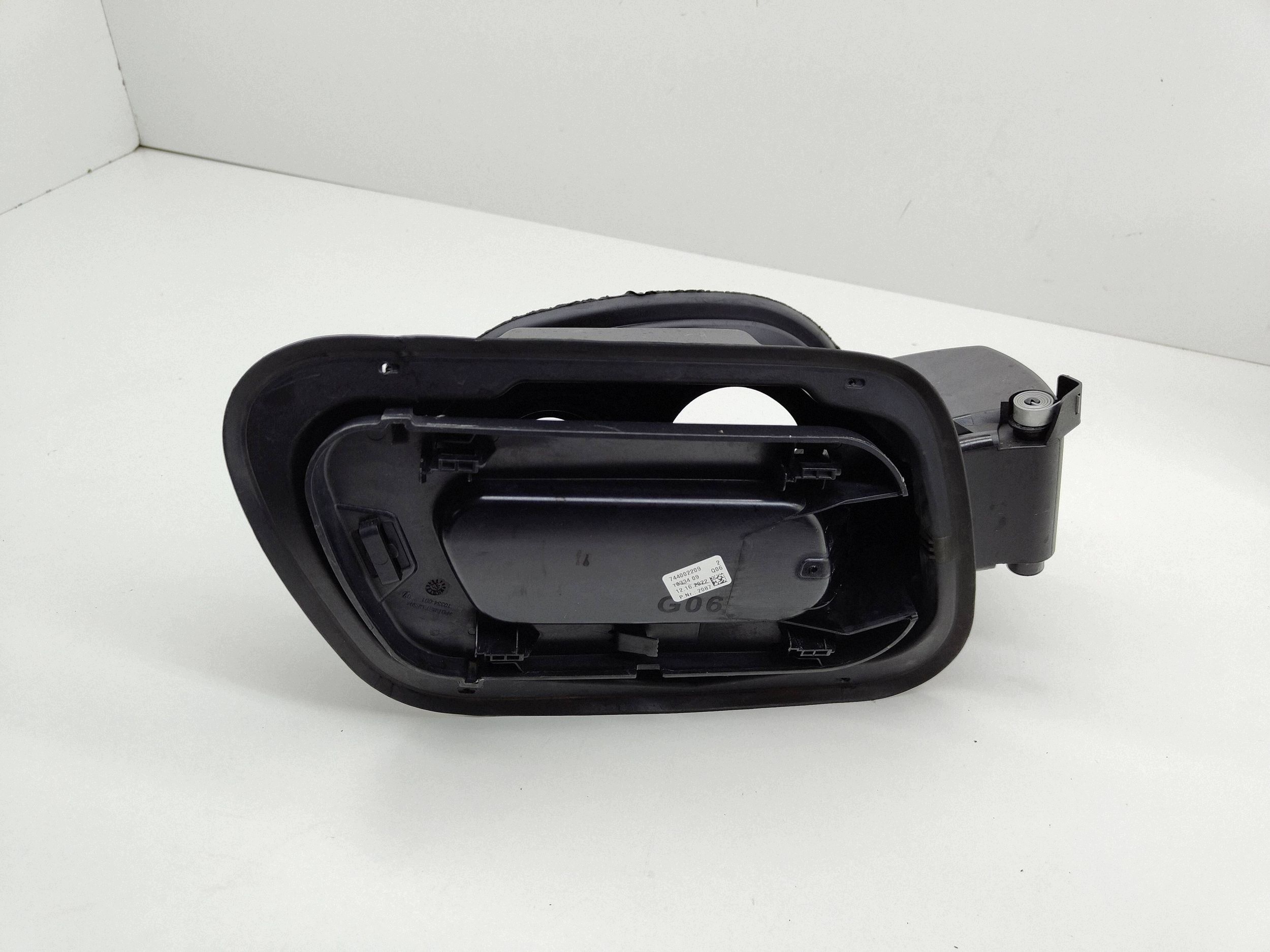 Tankklappe OEM 7440019 für BMW X6 G06 2025 image 3