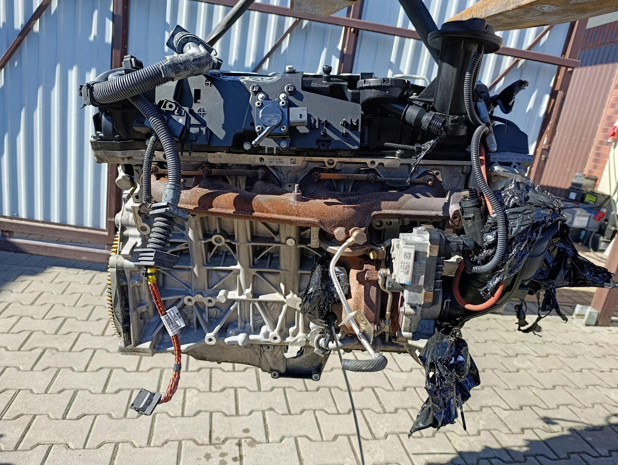 BMW X5 E70 3.0 D Moottori kompletti N57D30A takuu image 2