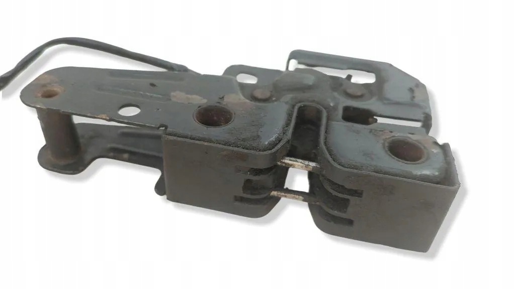 Micro-interrupteur OEM 8D0973822 pour verrou capot Audi image 3