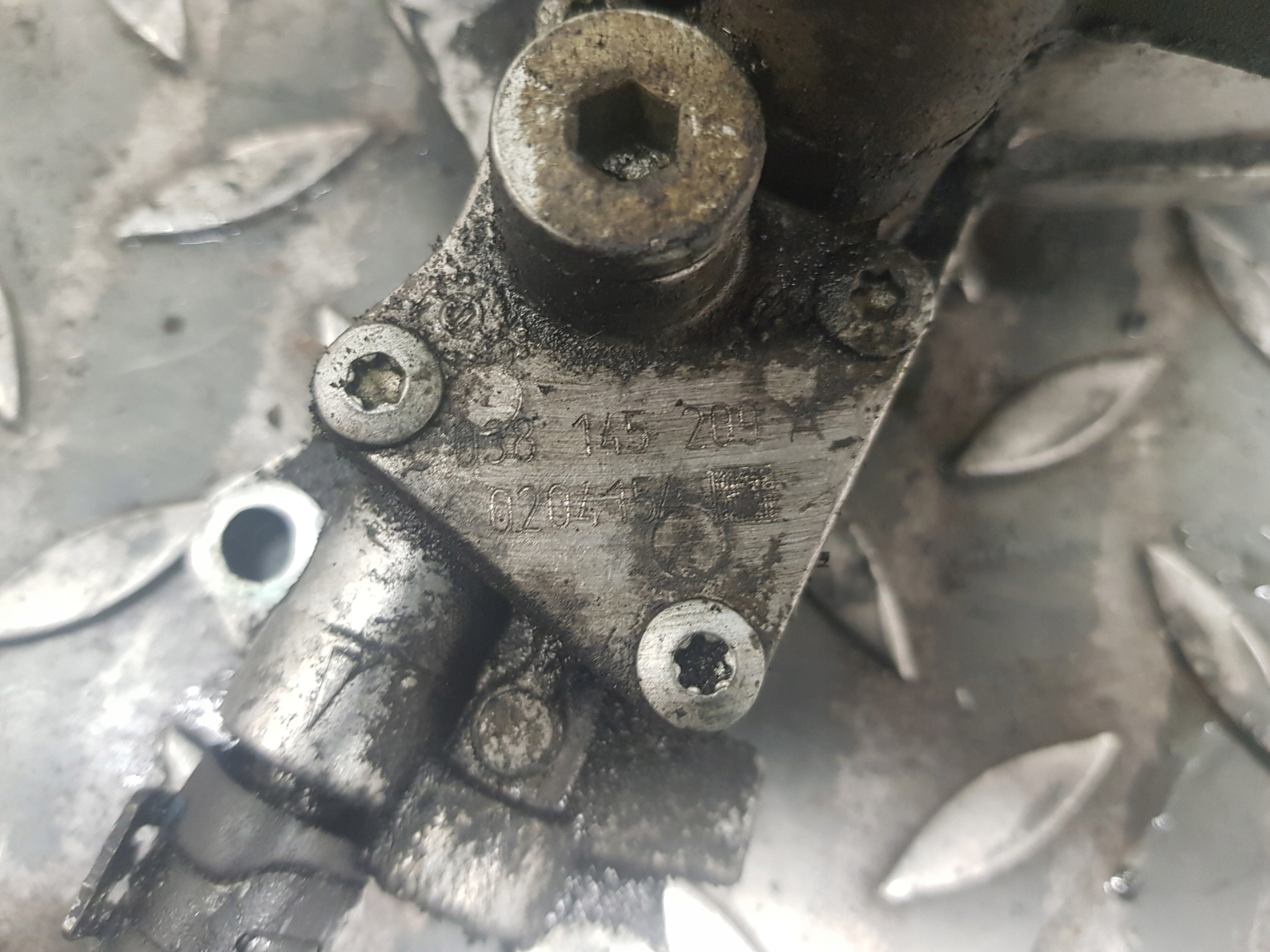 Bomba de vácuo OEM 038145209A para 1.9/2.0 TDI image 6