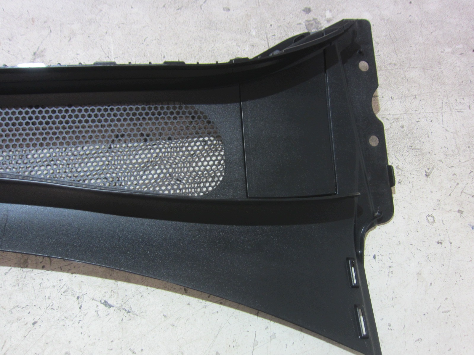 Volvo XC90 II Luftansaugabdeckung OEM 31385835 image 6
