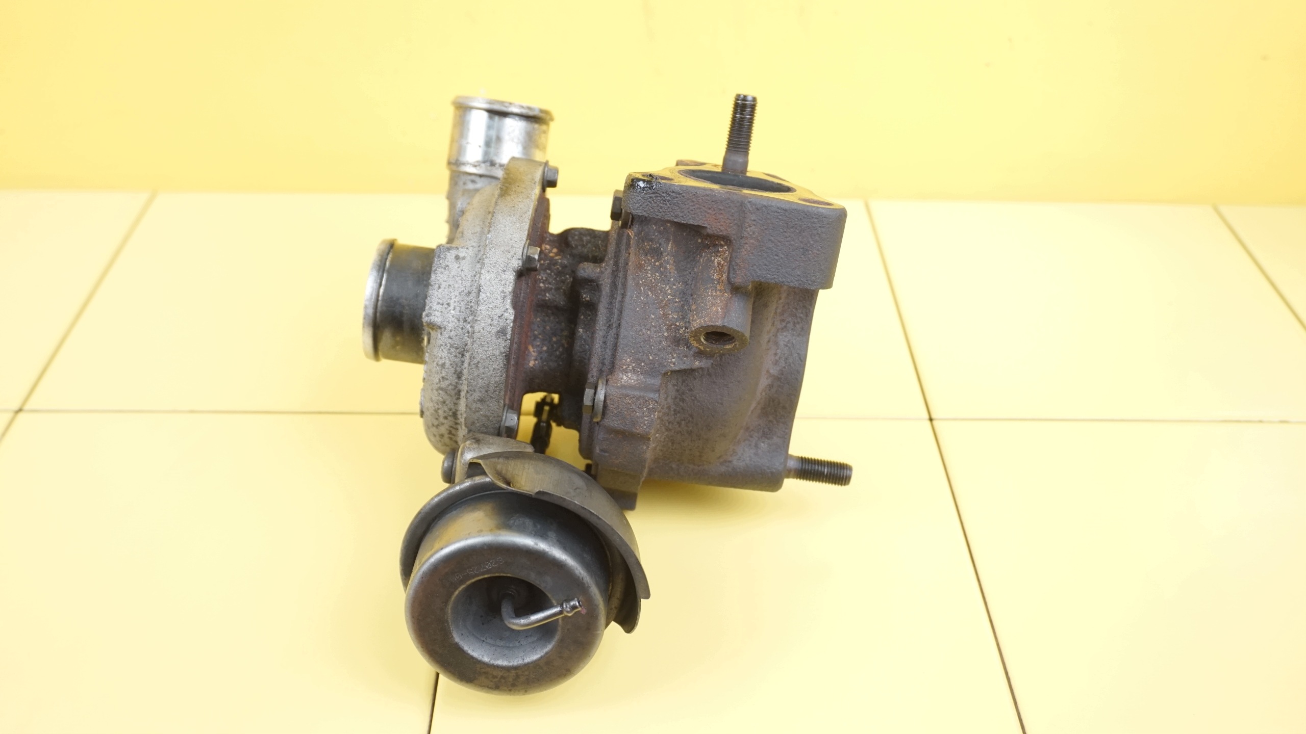 Turbo OEM 28201-2A860 para Kia Carens 1.7
