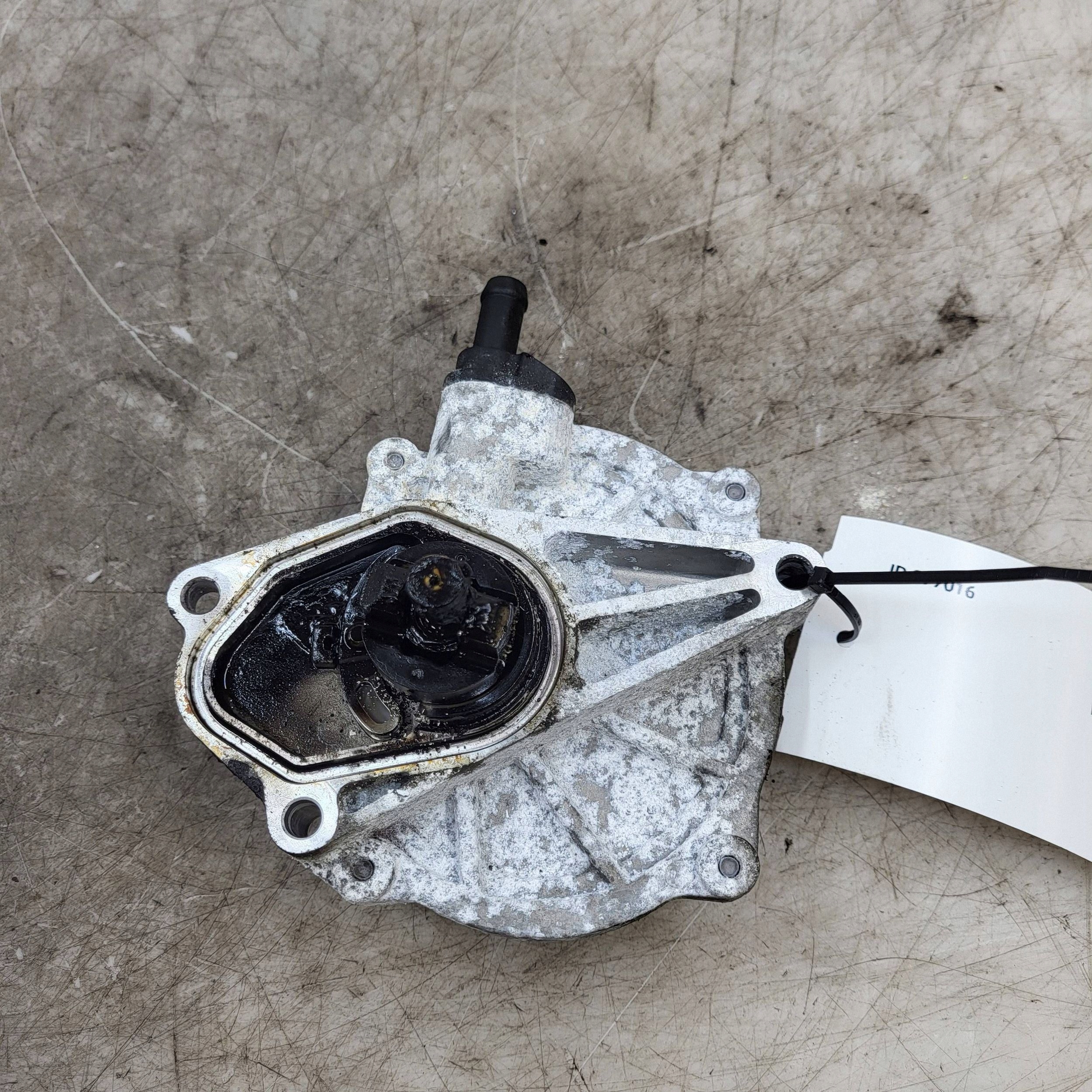 Bomba de vacío OEM 28810-2A500 para Kia Carens IV 1.7 image 2
