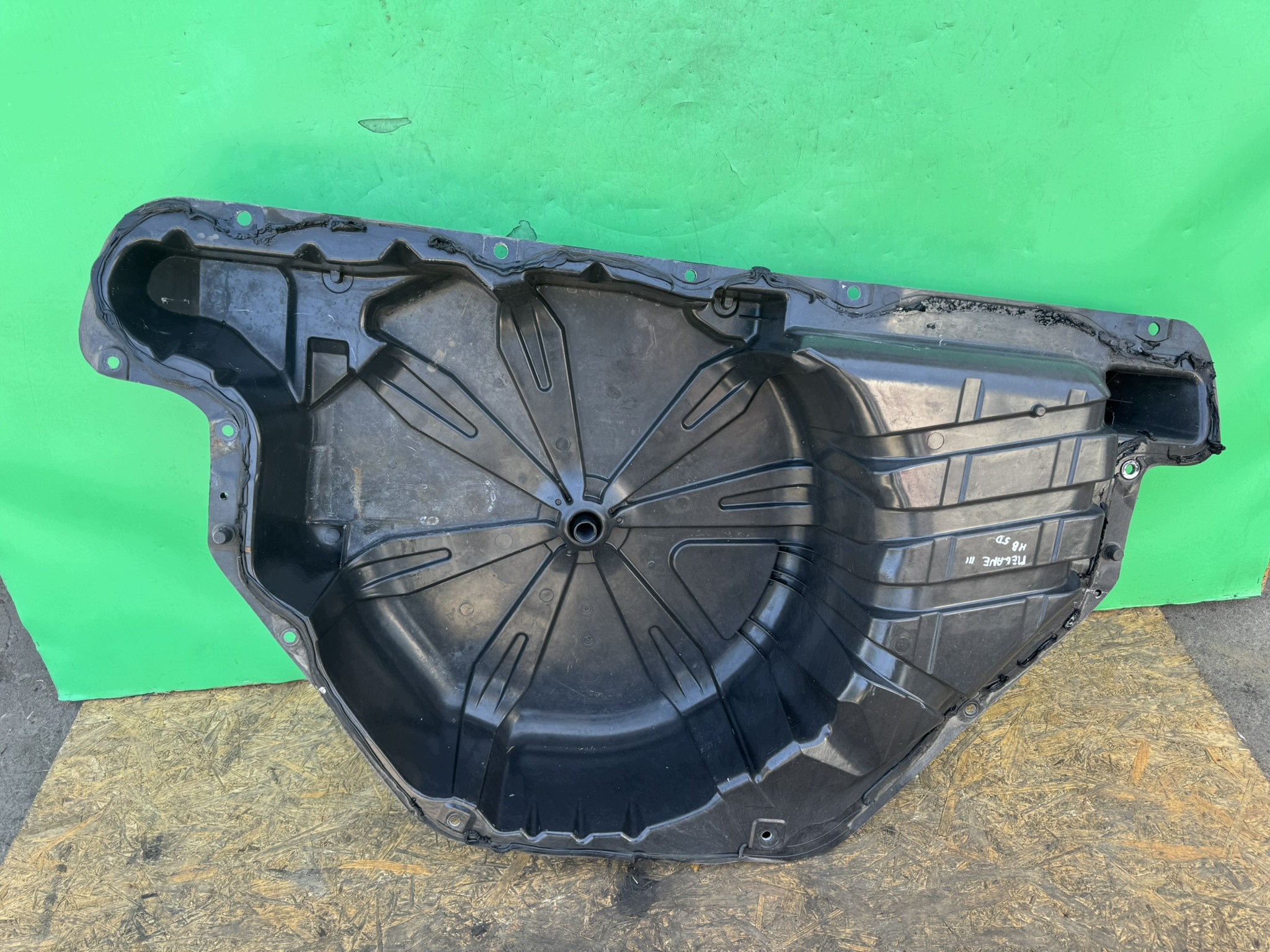 OEM 8200890248 Bagageutrymmesgolvkar Renault Scenic III image 2