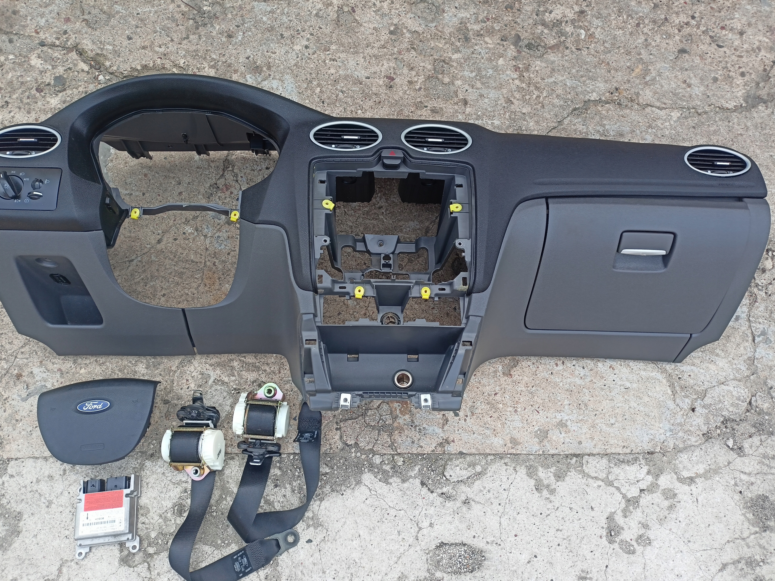 Ford Focus MK2 Mittaristo Tyyny Anturi Jännittimet