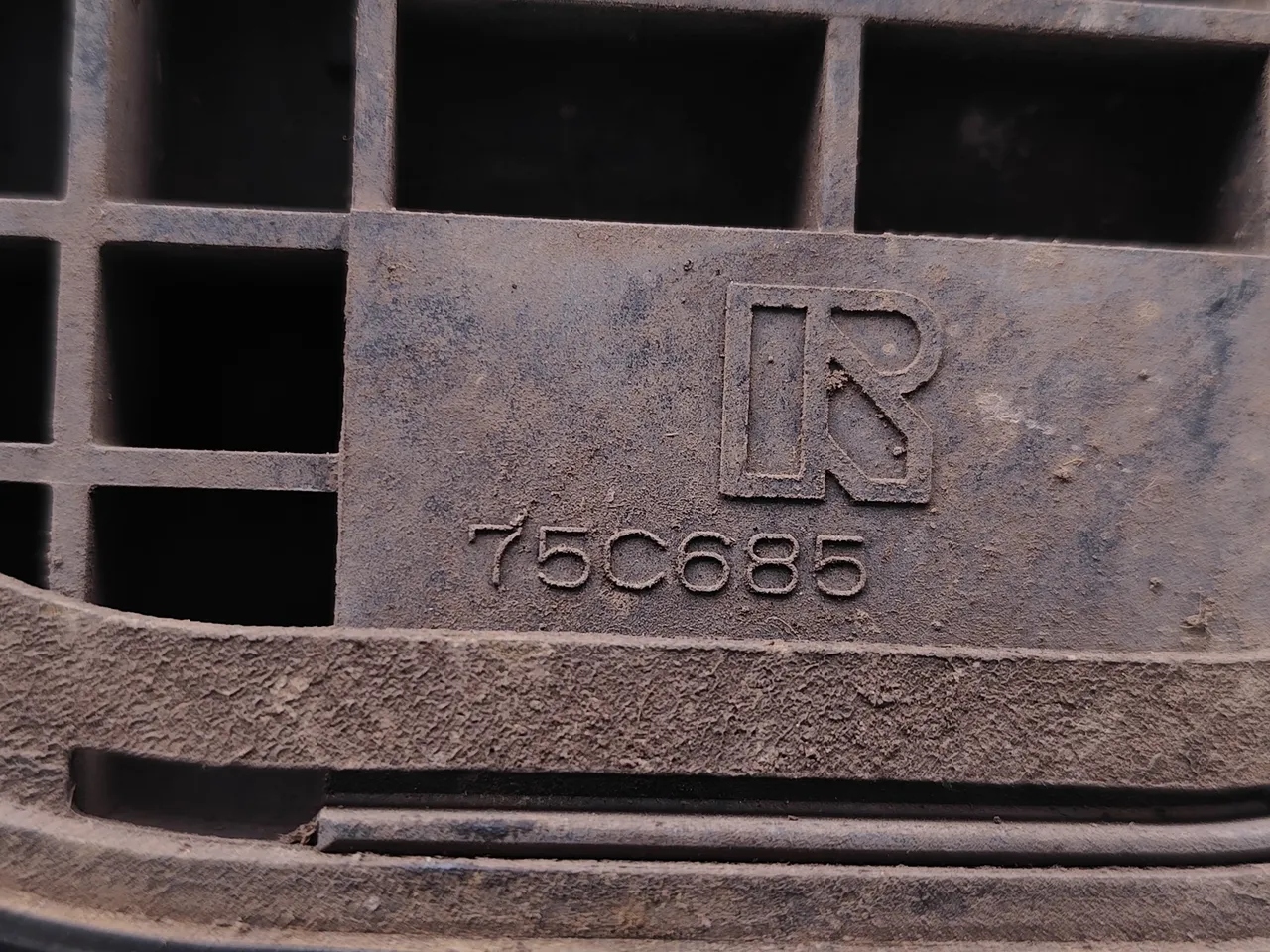 Levier de Vitesse Mitsubishi OE 75C685 - État Utilisé image 7