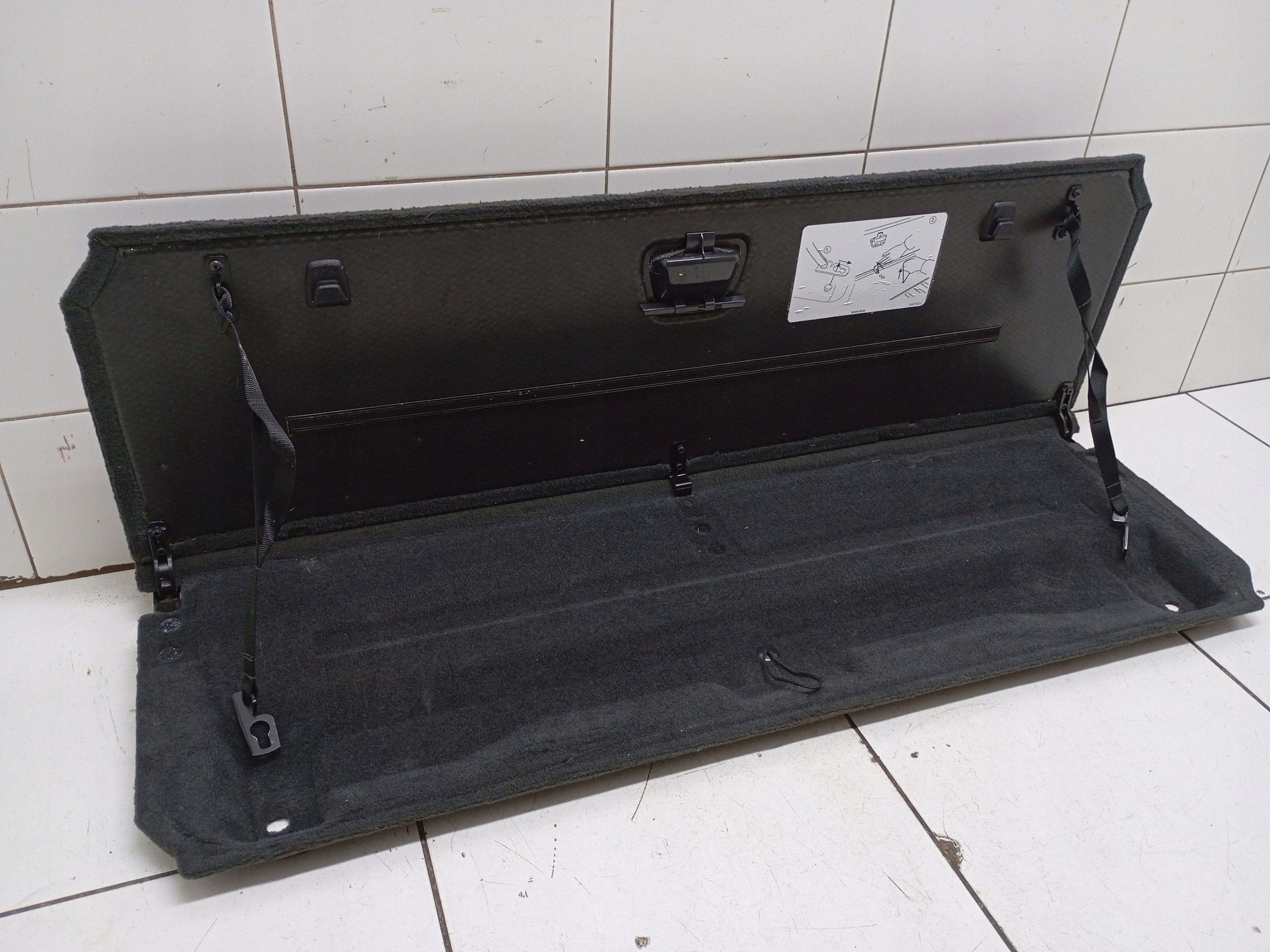 Volvo XC90 kofferbakmat OEM 39813984 image 4