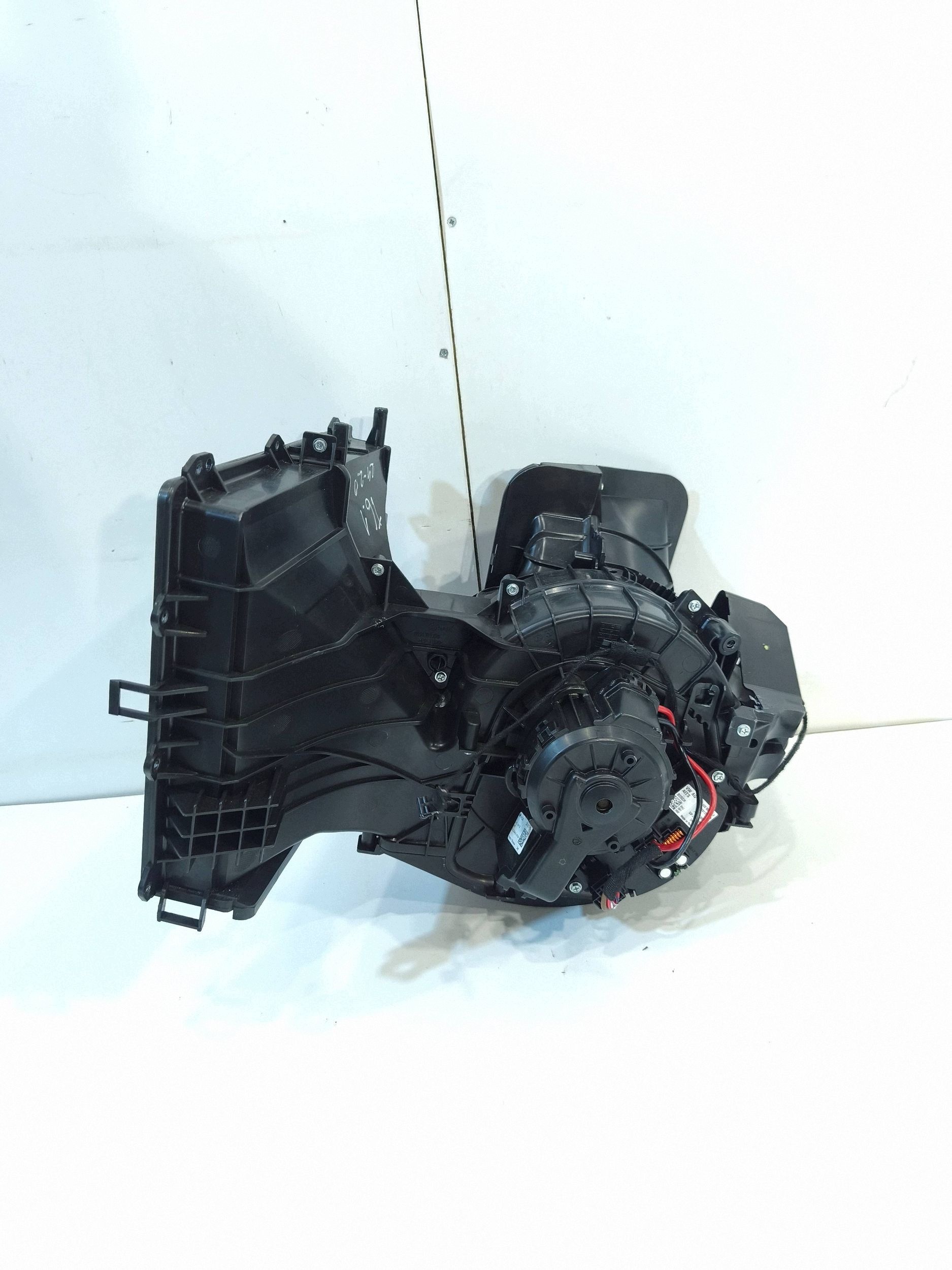 Verwarmingsventilator relais OEM 5Q0907521F Skoda Karoq image 4
