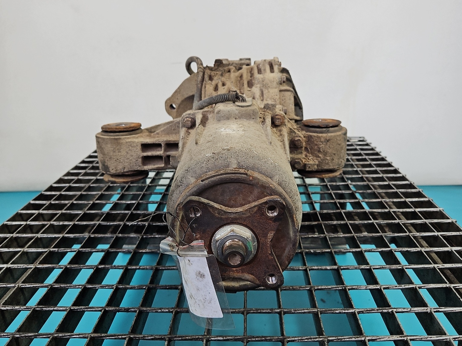 Opel OE taka-akselin erotuslaitteisto OEM 25809423