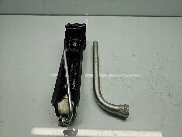 Kit reparação macaco VW Passat B7 OEM 3AA011031B image 2
