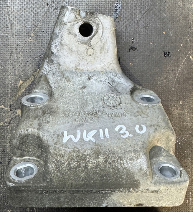 JEEP GRAND CHEROKEE WK2 3.0 CRD supporto motore 68275989AA