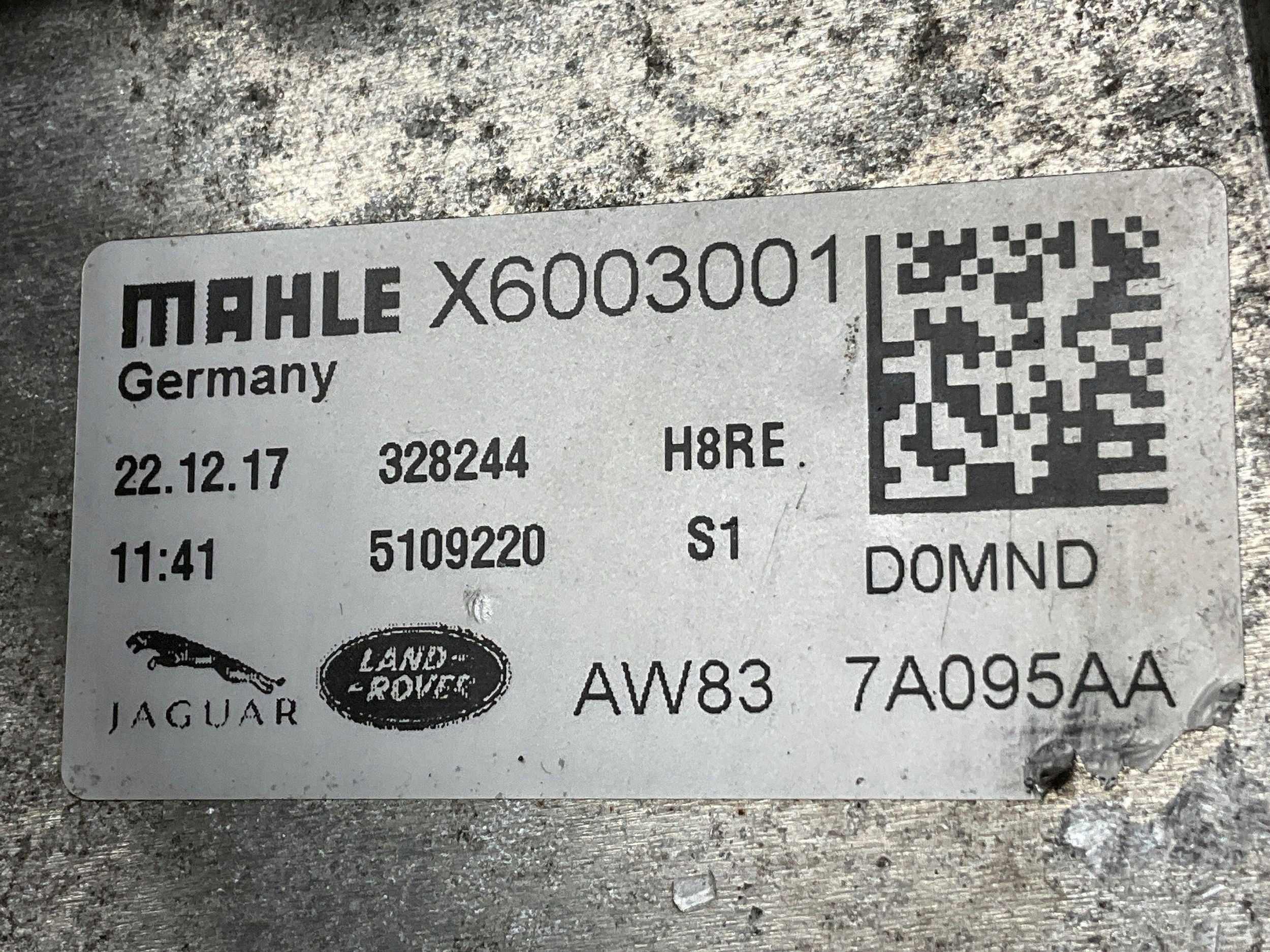 Arrefecedor óleo caixa Jaguar XE 2017 OEM X6003001 image 6