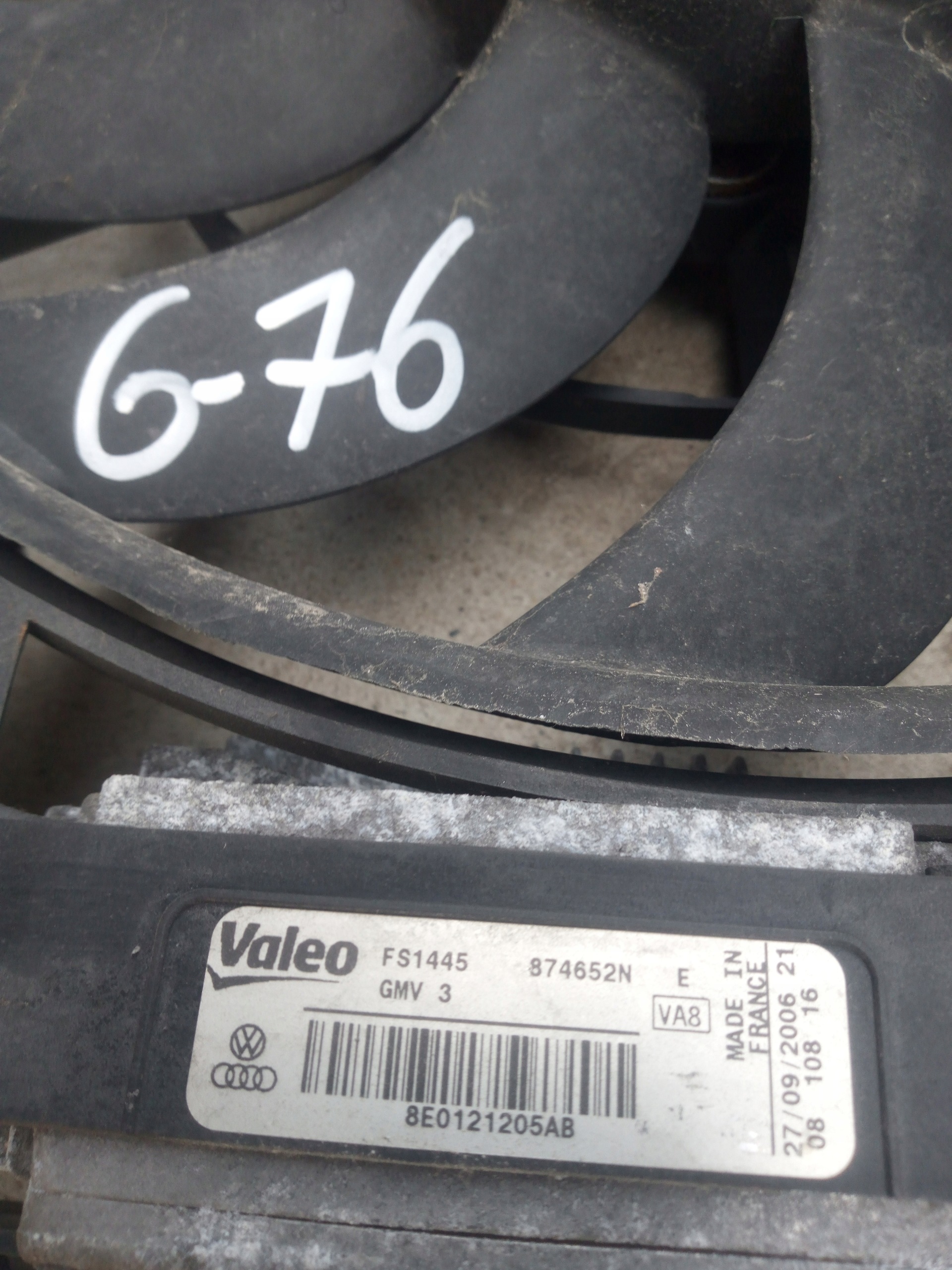 Kylarfläkt Audi A4 B7 2.0TFSI OEM 8E0121205AB image 9