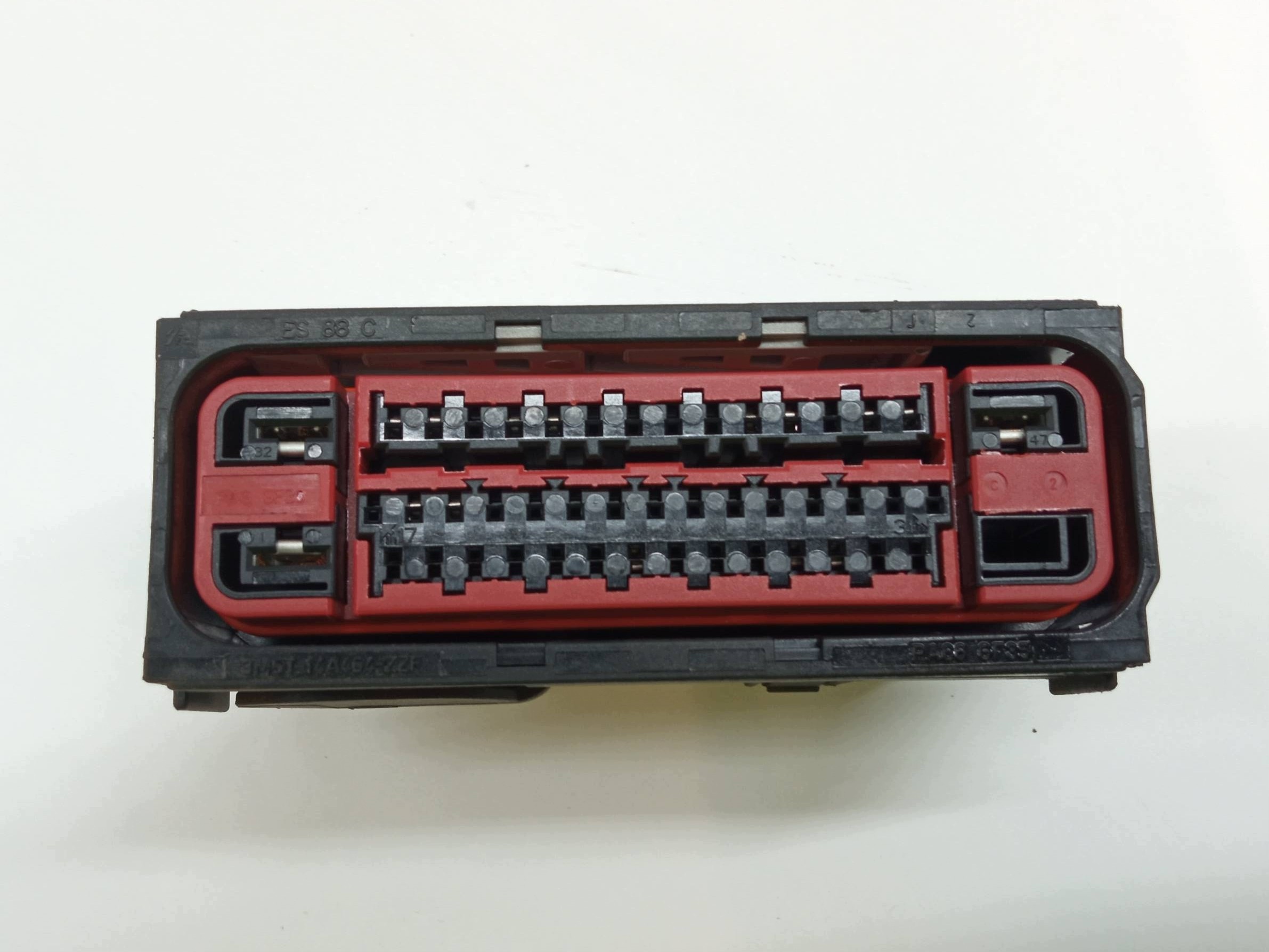 OEM 3M5T-14A464-ZZF ABS-pumpun liitin Ford C-MAX:lle