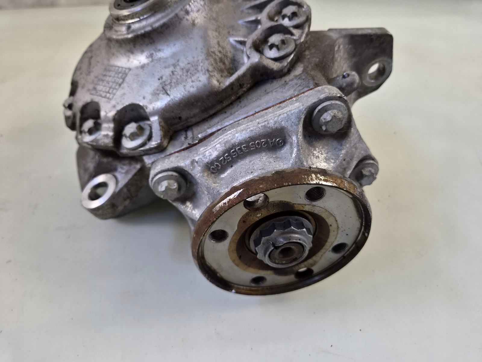 Mercedes Vorderdifferenzial OEM A2053304107 Gebraucht image 7