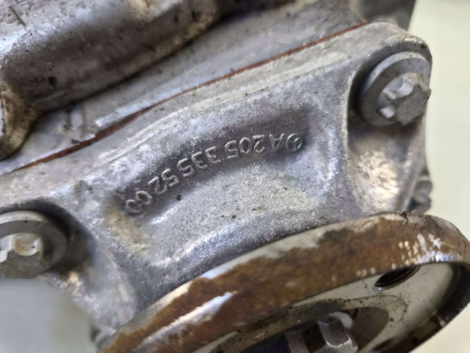 Mercedes Vorderdifferenzial OEM A2053304107 Gebraucht image 9