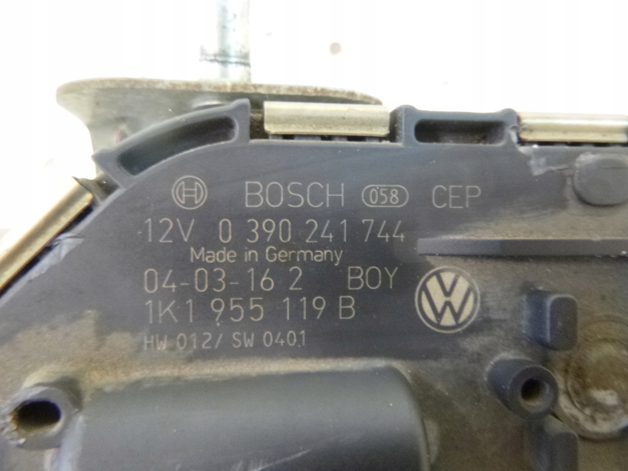 Scheibenwischermotor OEM 1K1955023D VW Golf V image 8
