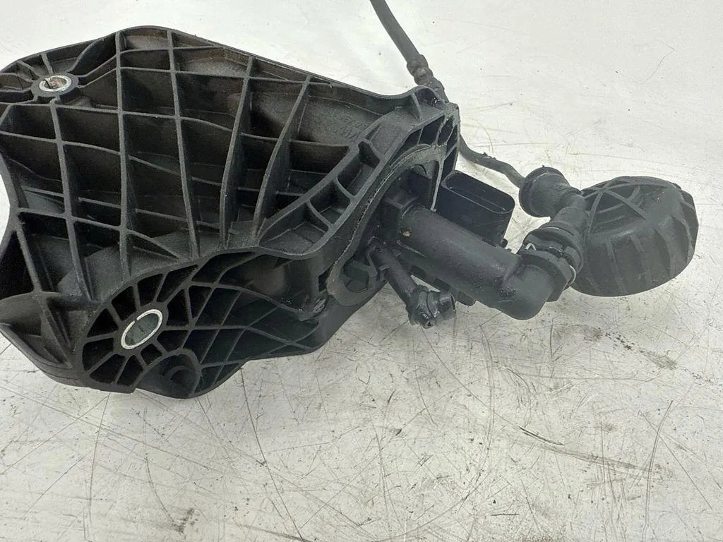 Pedal Bomba Embrague OEM 3C1721059AM VW Passat B6 image 4
