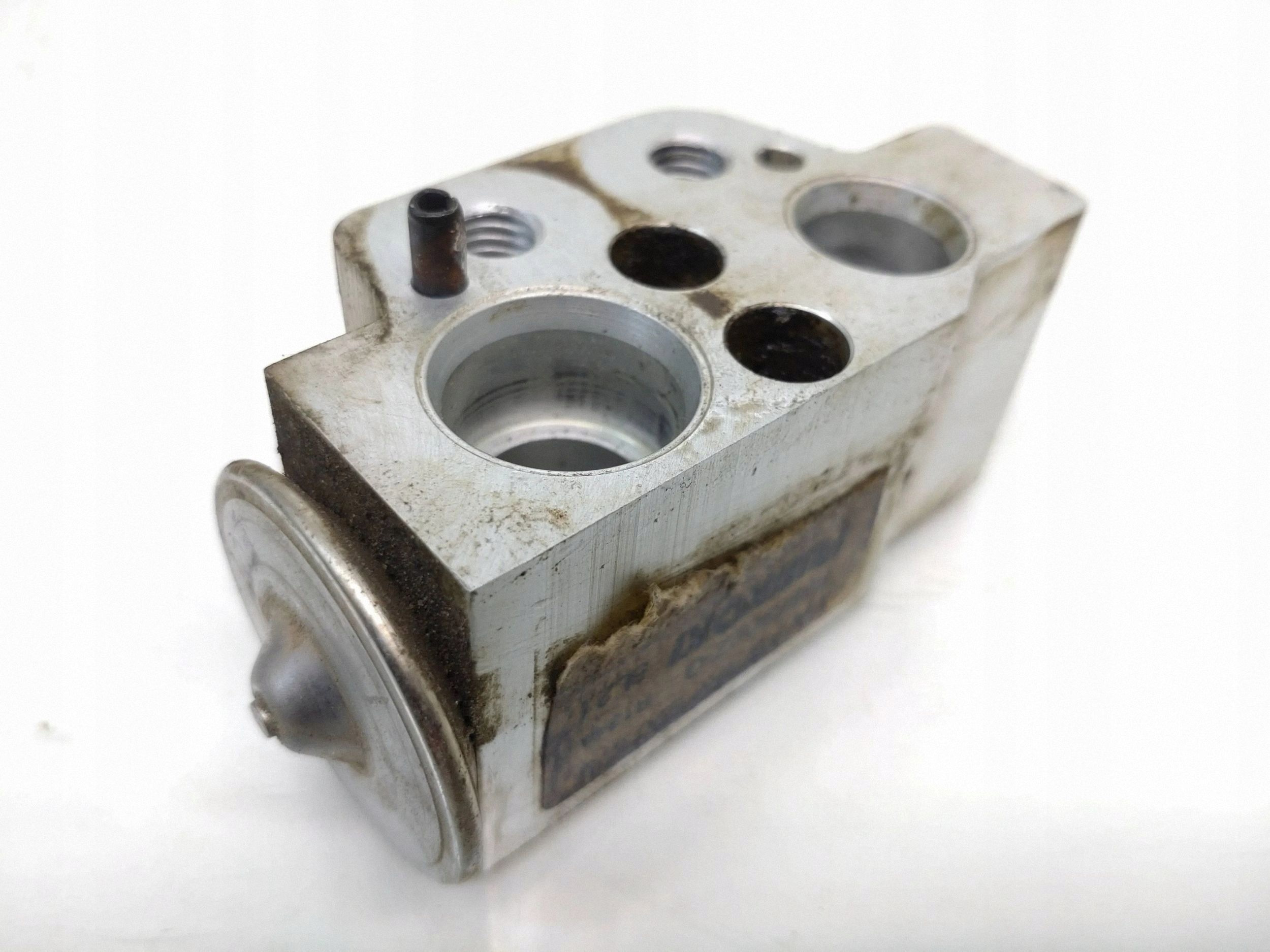 Válvula de expansión AC OEM 1K0820679 para VW Golf GTI image 2