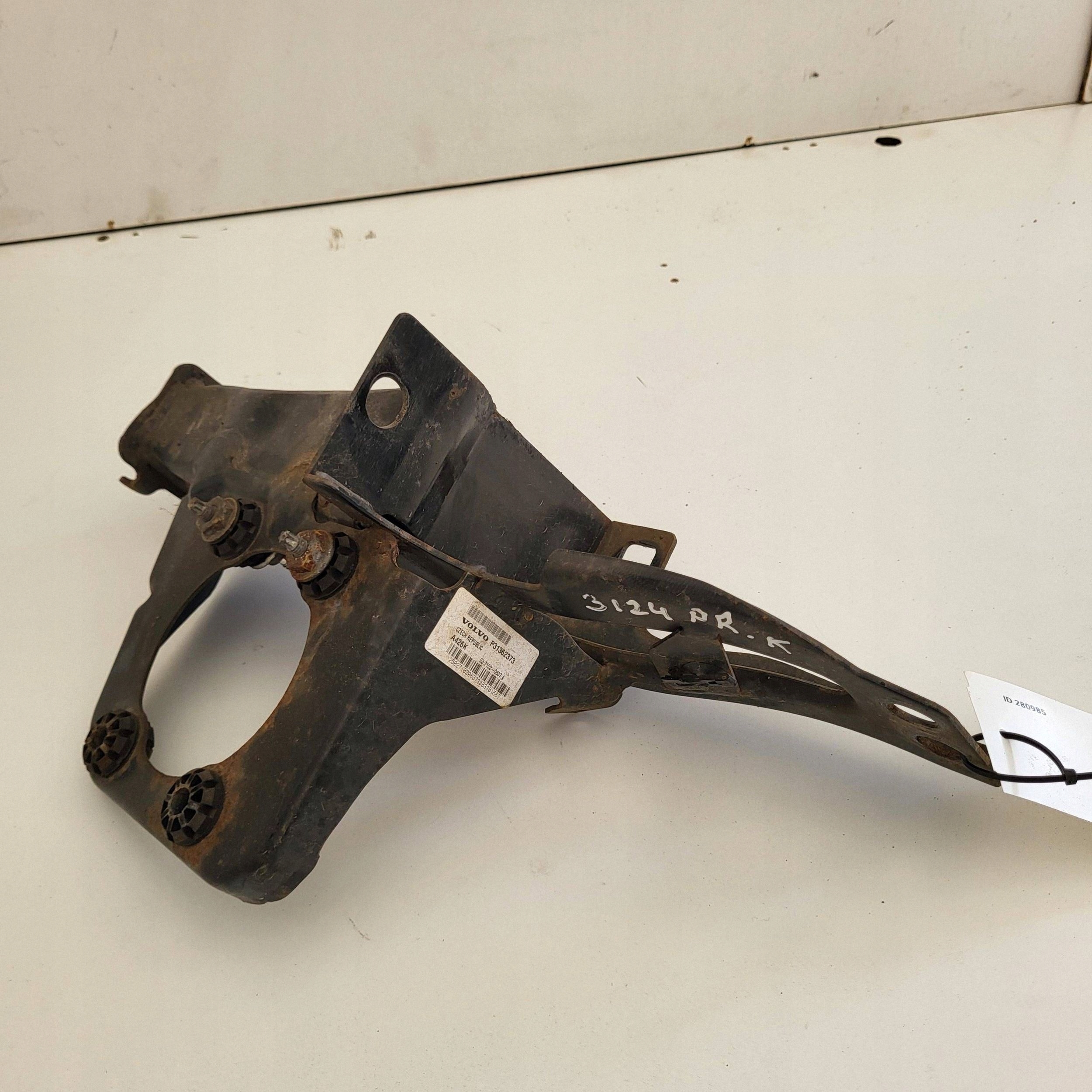 Support Zone de Déformation Volvo V60 Gauche OEM 31362373 image 3