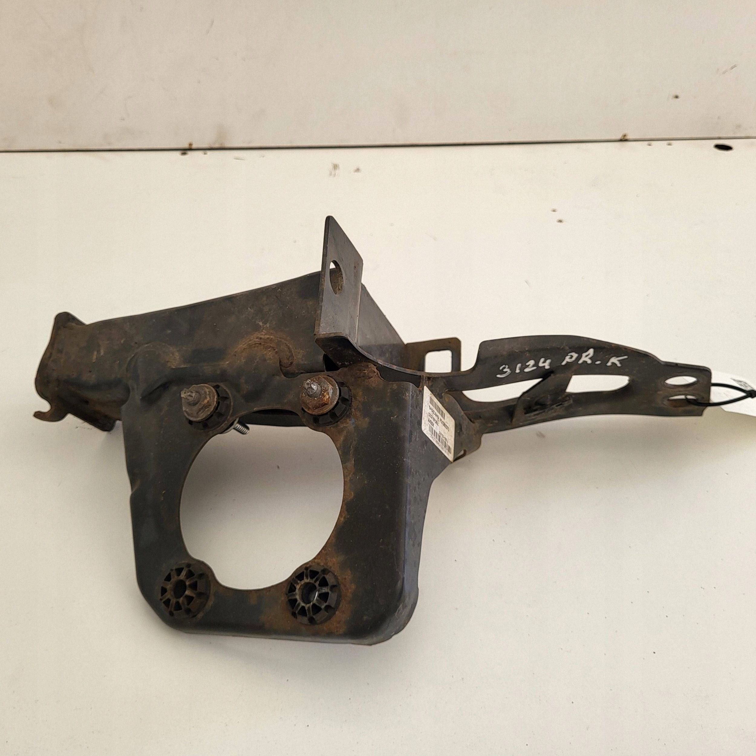 Support Zone de Déformation Volvo V60 Gauche OEM 31362373 image 4
