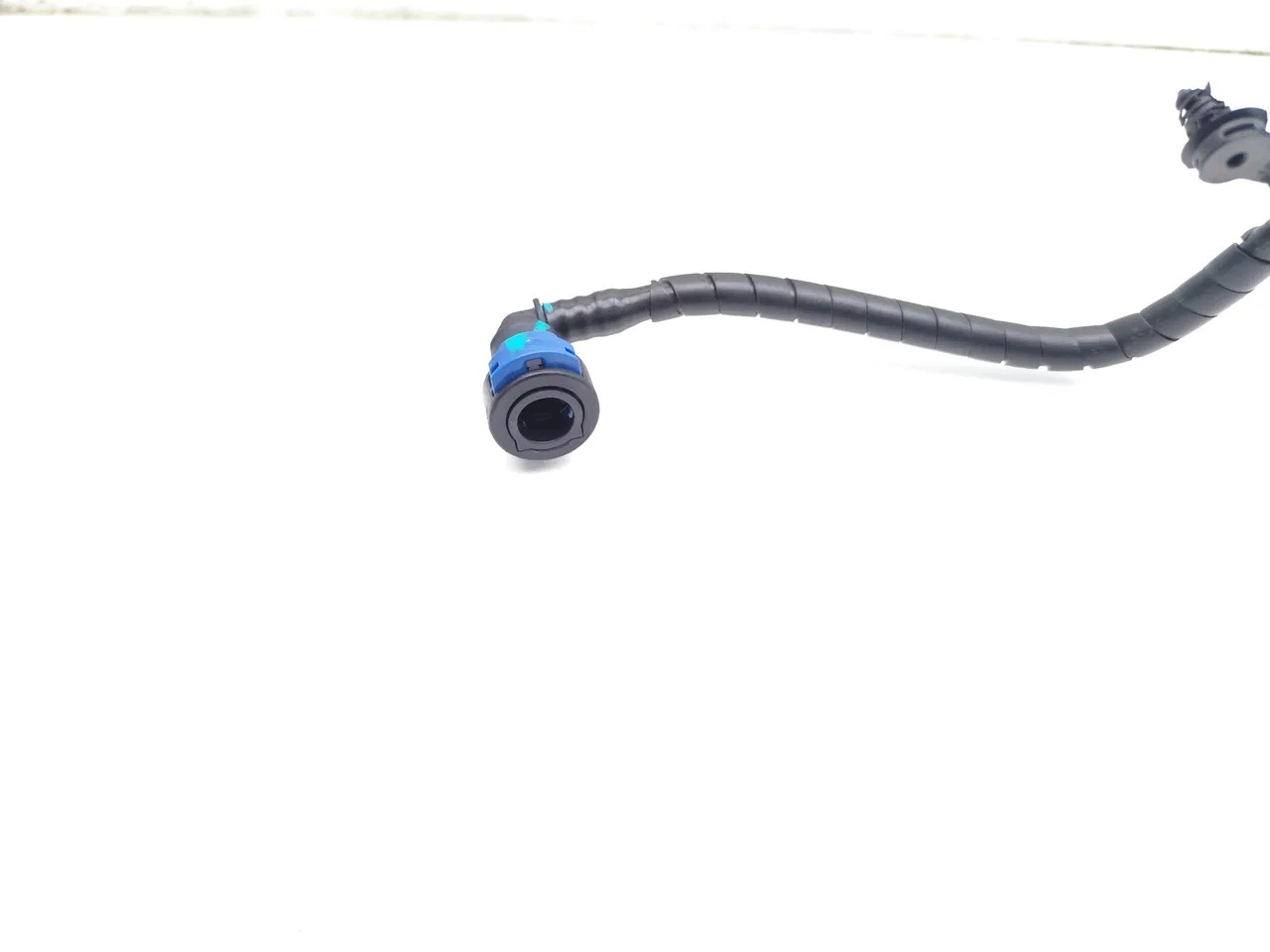 Chery Omoda 5 1.6 T-GDI Bränsleslang OEM 155000177AA image 5
