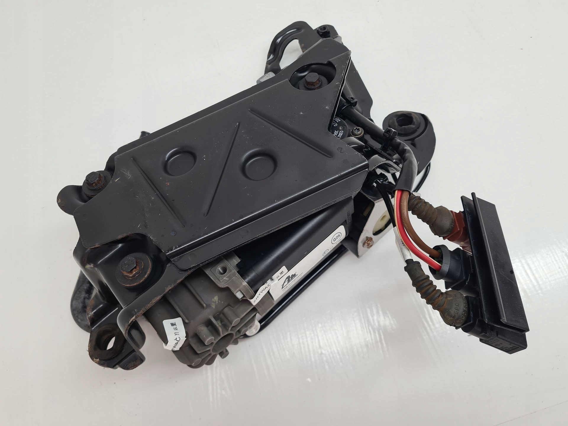 Compresor de suspensión OEM 3D0616005Q para VW Phaeton image 5