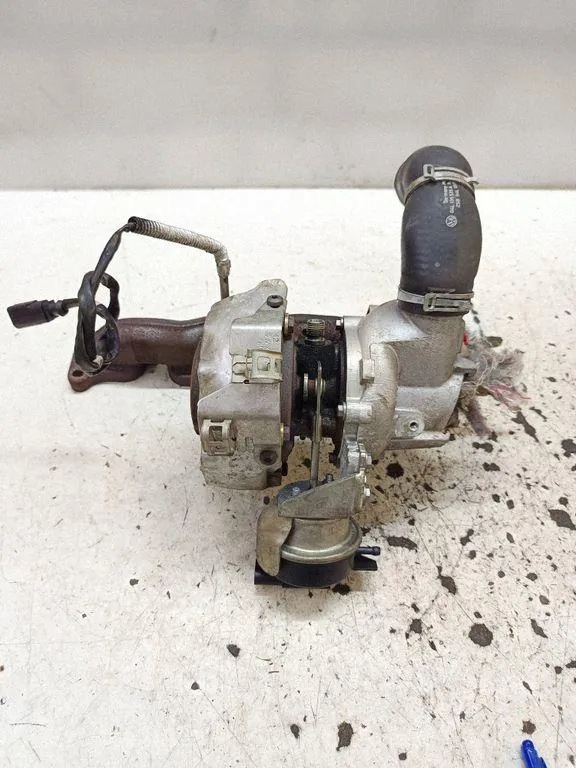 Turbo Skoda OE OEM 04L253010B - Usado image 2