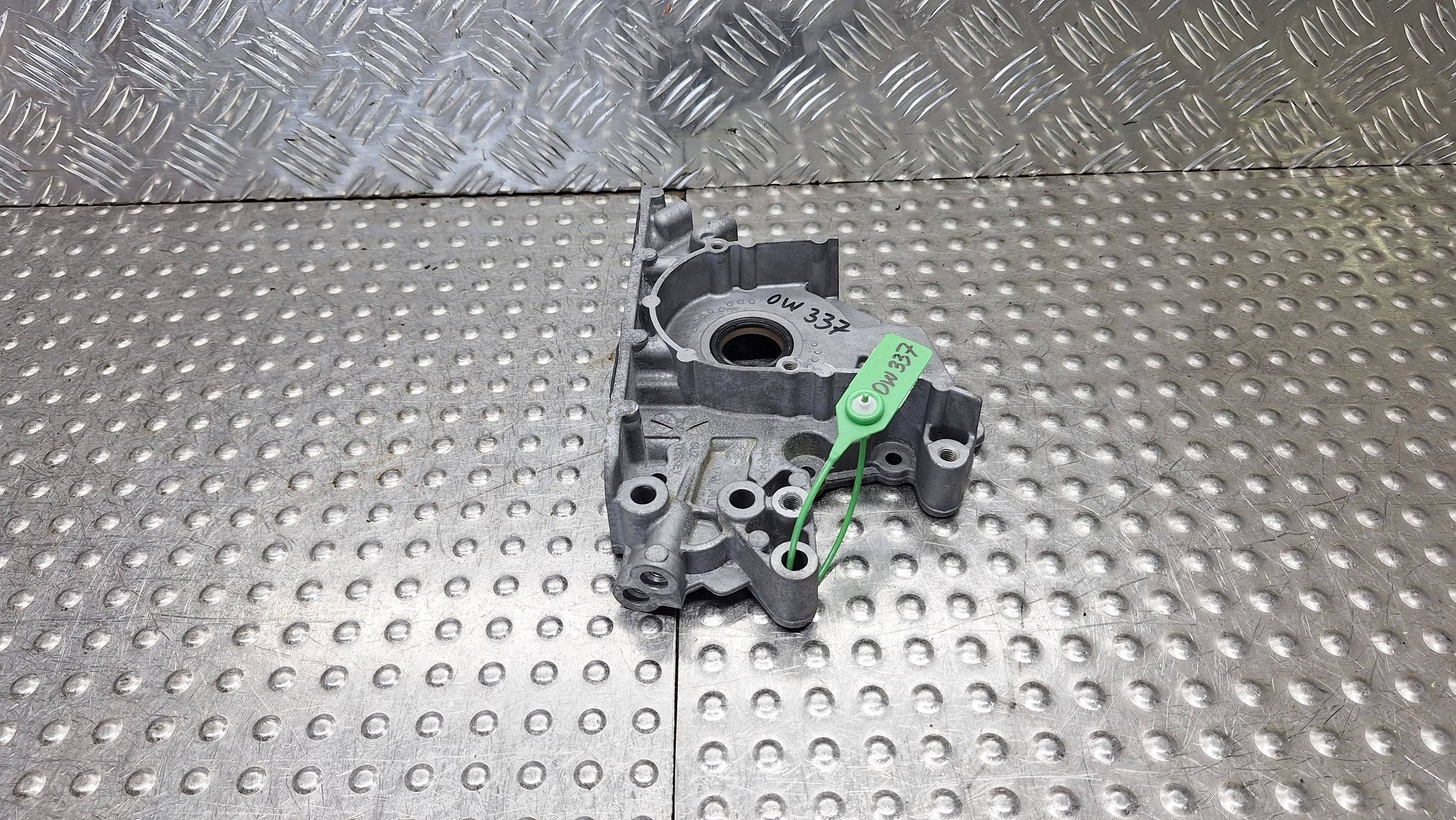 Jakokannen tiiviste OEM 05C103151 VW Group 1.0DLA