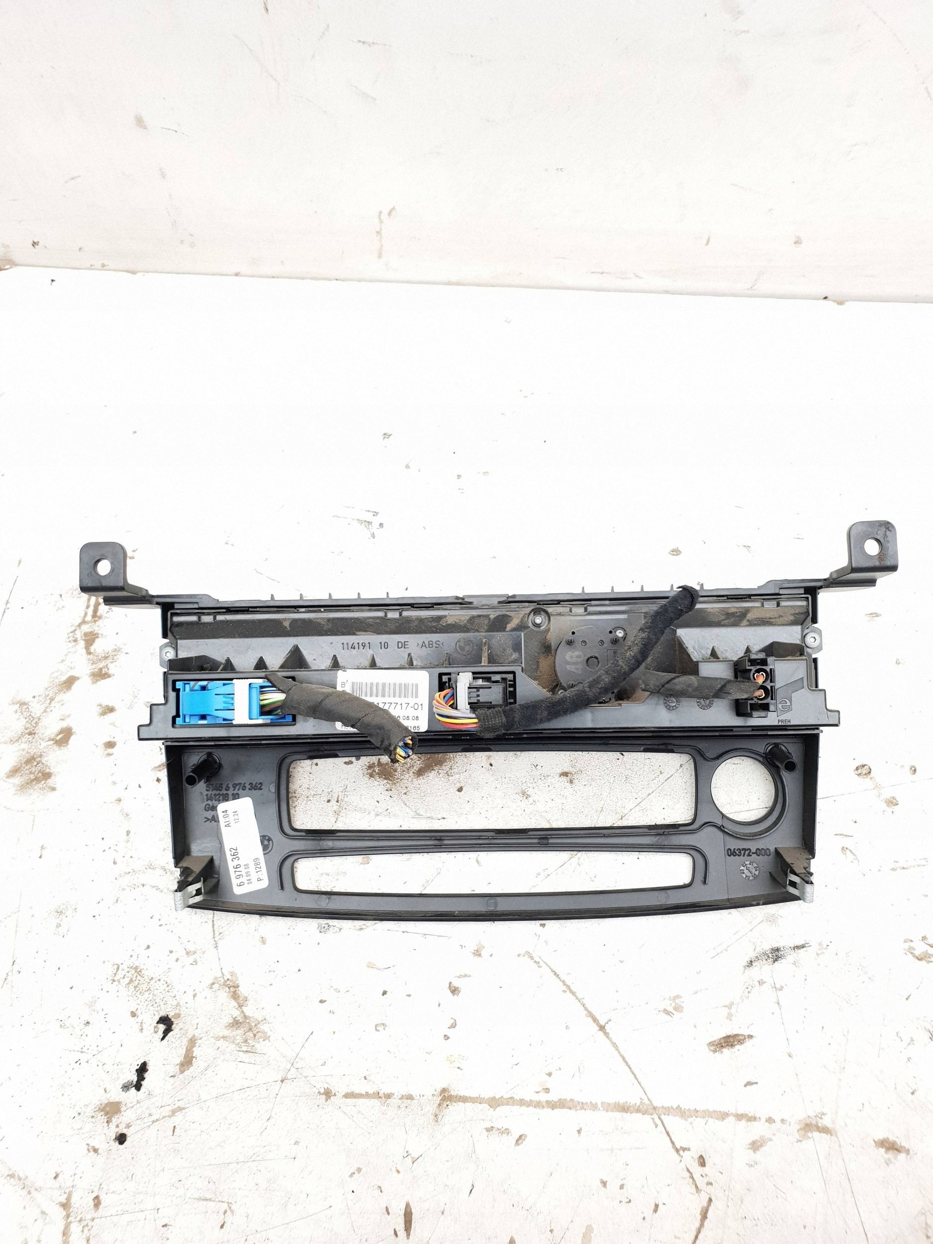 BMW 5 E60 E61 fram AC-panel OEM 9177717 image 4
