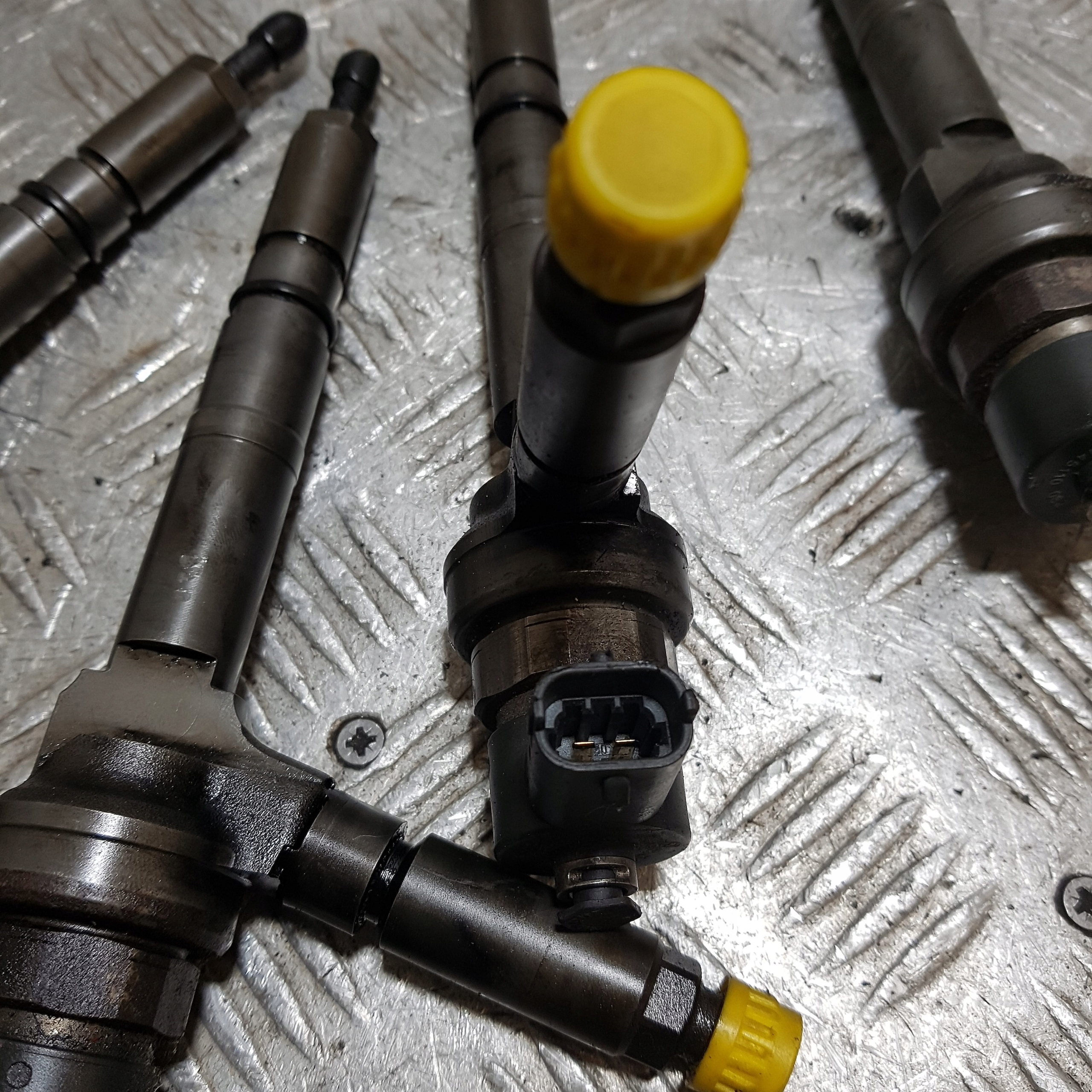 Honda OEM 0445110082 Polttoainesuutin Civic VII 1.69L