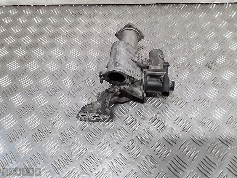 Renault OE 8200545260 EGR-jäähdytin Meganeen