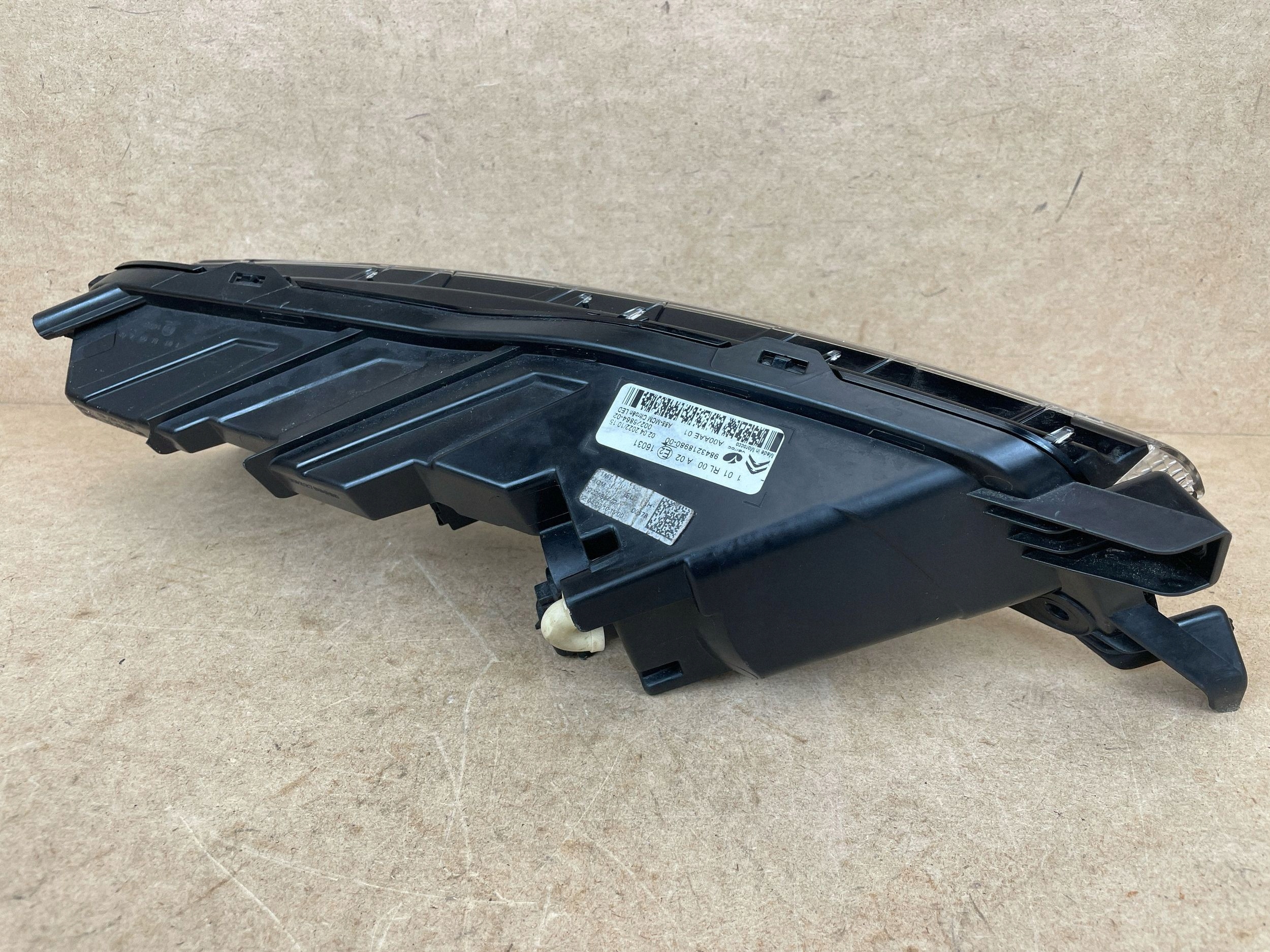 Tagfahrlicht vorne links OEM 9843218980 Citroen C3 image 4