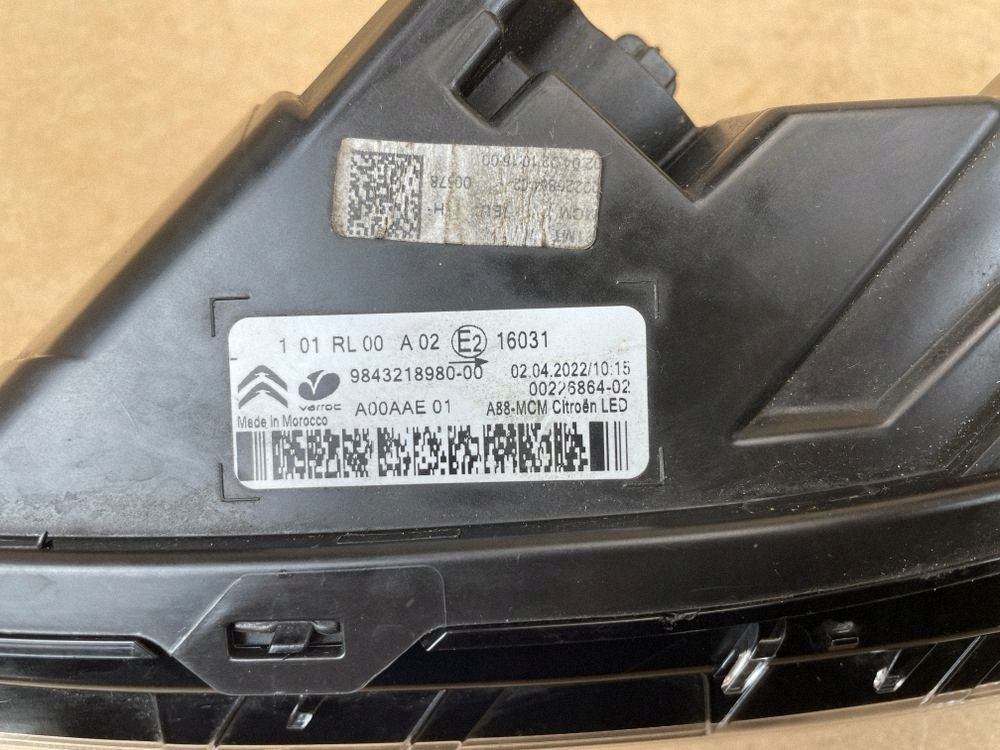 Tagfahrlicht vorne links OEM 9843218980 Citroen C3 image 7