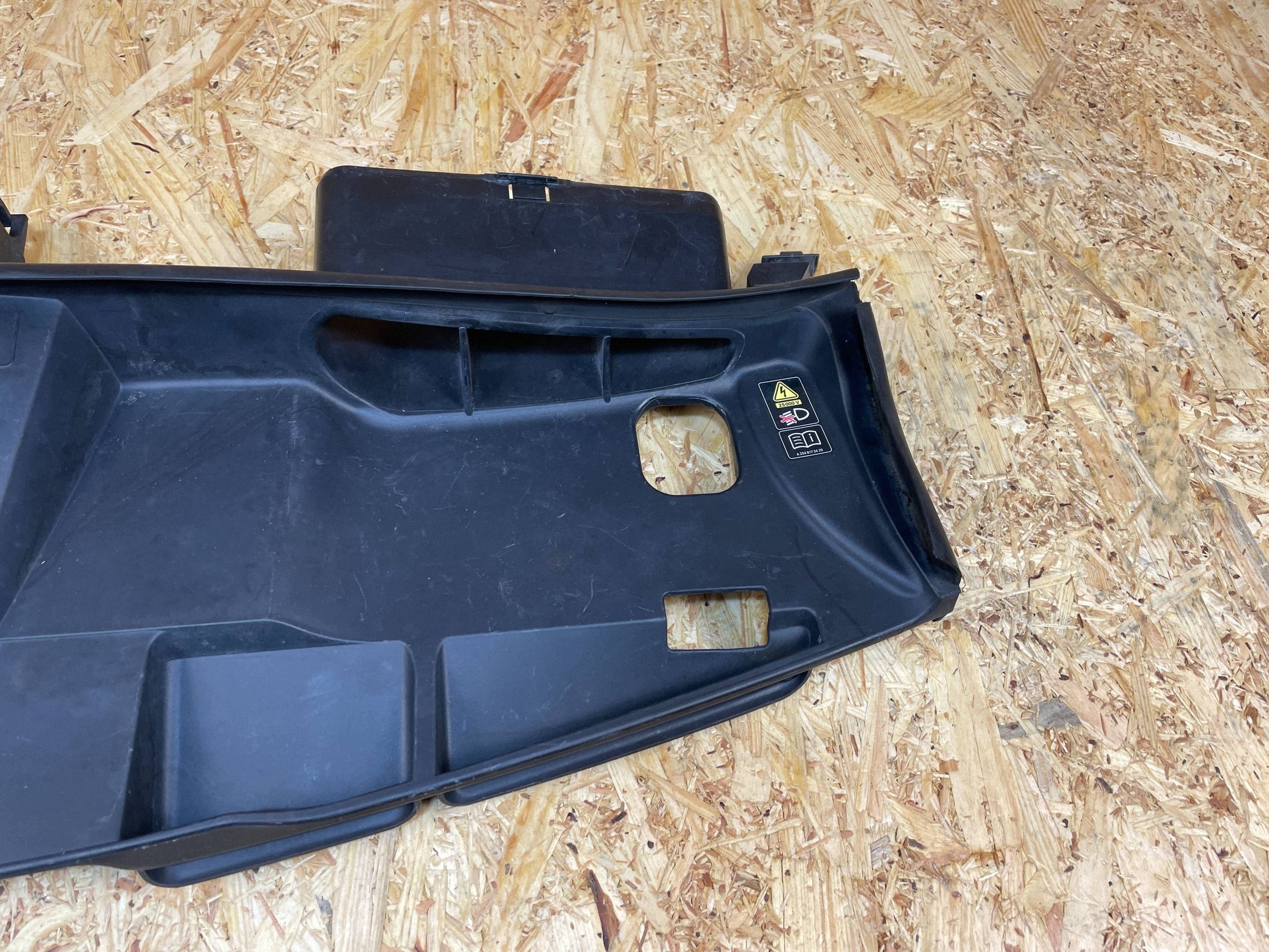 Övre bältskydd OEM A2125000255 för Mercedes E-klass W212 image 6