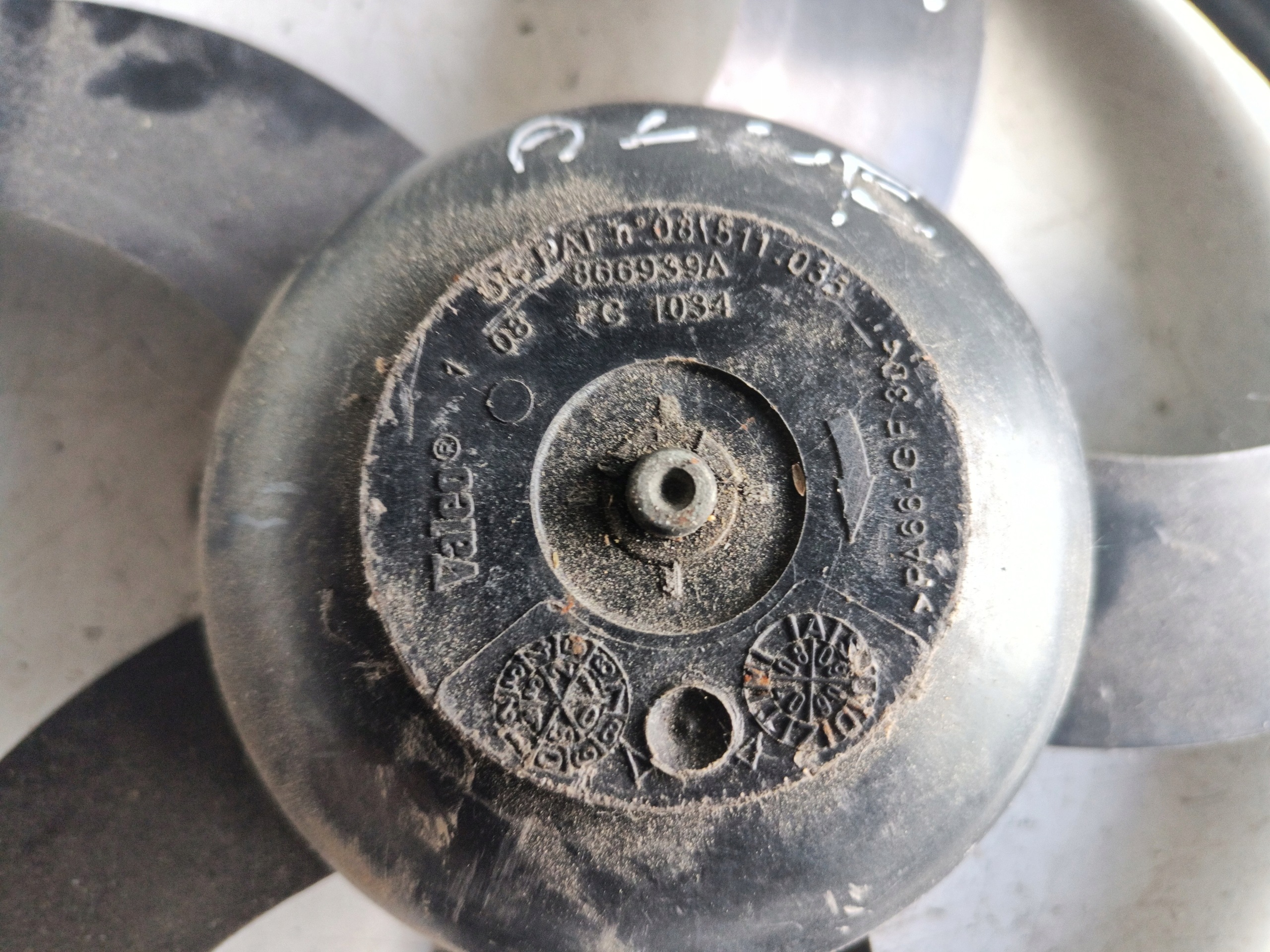 Correa delantera VW OEM 866939A para Polo 9N 1.4L 2007 image 3