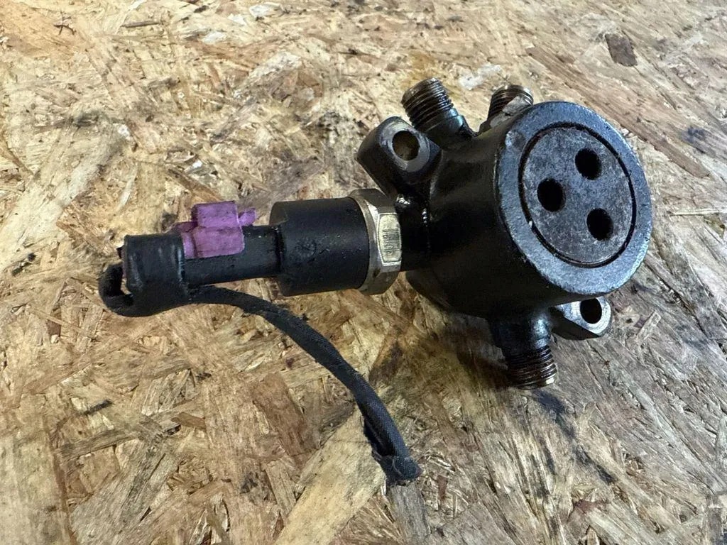 Rail d'injection Ford OE 1S4Q9D280AA pour Focus III 1.8L Diesel image 7