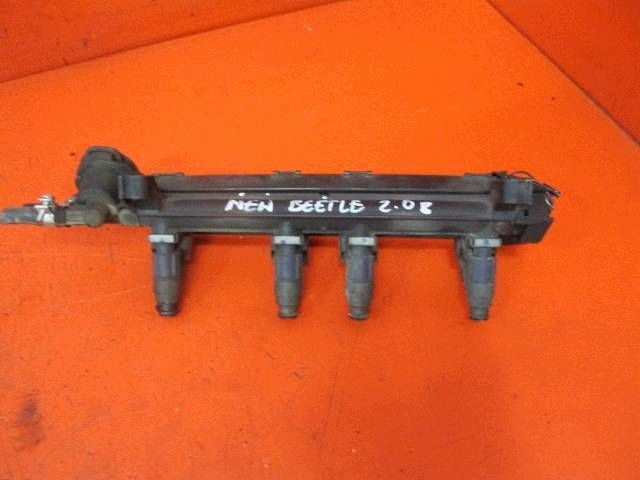 Rampe d'injection OEM 037133317N pour VW Golf VII image 2