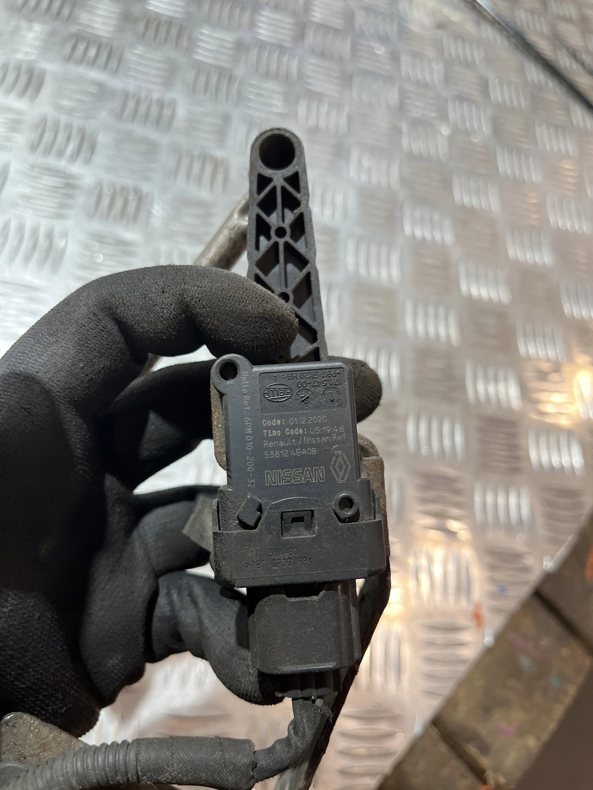 Nissan Micra K14 Xenon Ajovalon Tasonsäädin OEM 538124EA0B
