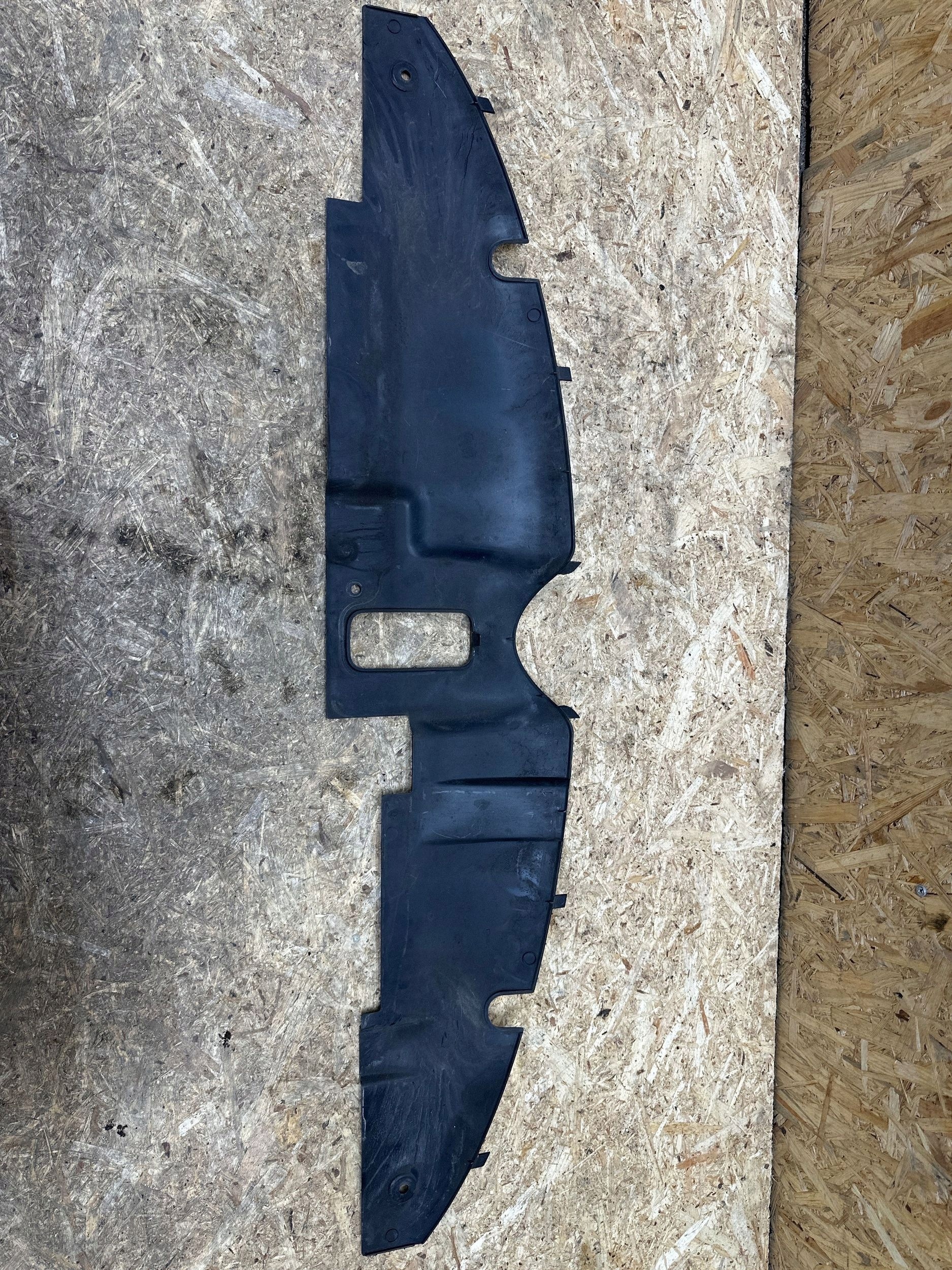 OEM 9676038577 Etupuskurin Yläpeite Citroen C4 Picasso
