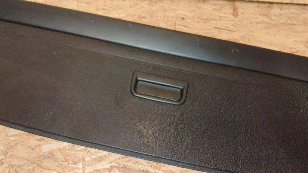 Store de coffre VW Passat B6 OEM 3C9867871 image 8