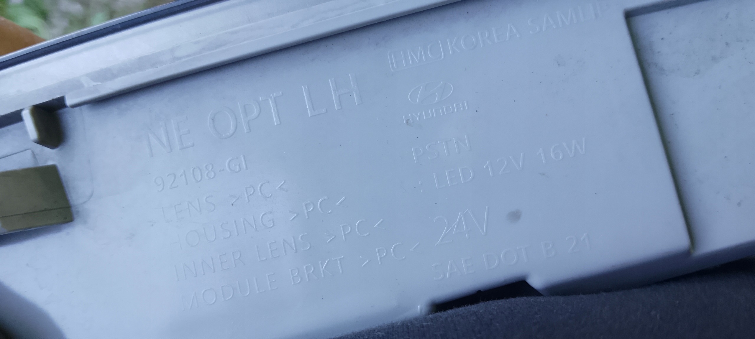 Farol dianteiro esquerdo LED Hyundai IONIQ5 OEM 92108-GI image 10